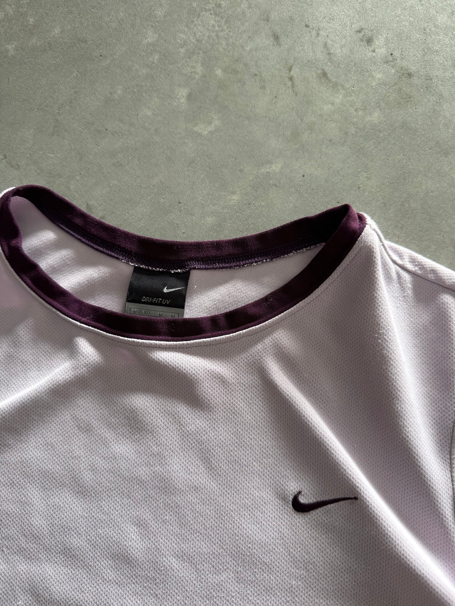 Vintage Nike Women’s Tee - L