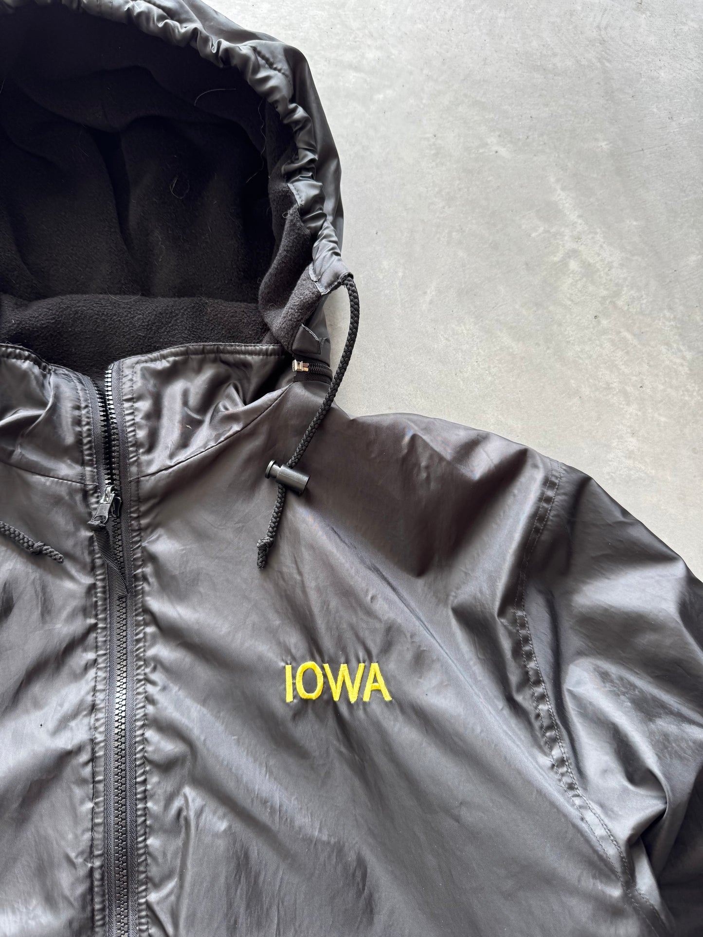 Vintage Iowa Hawkeyes Raincoat - XL