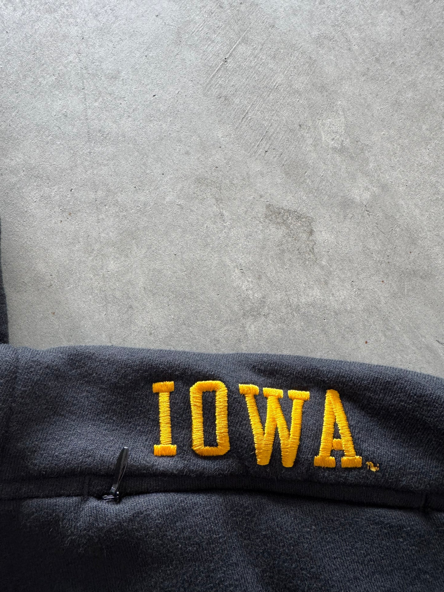 Vintage 90s Nike Iowa Hawkeyes Hoodie - XL