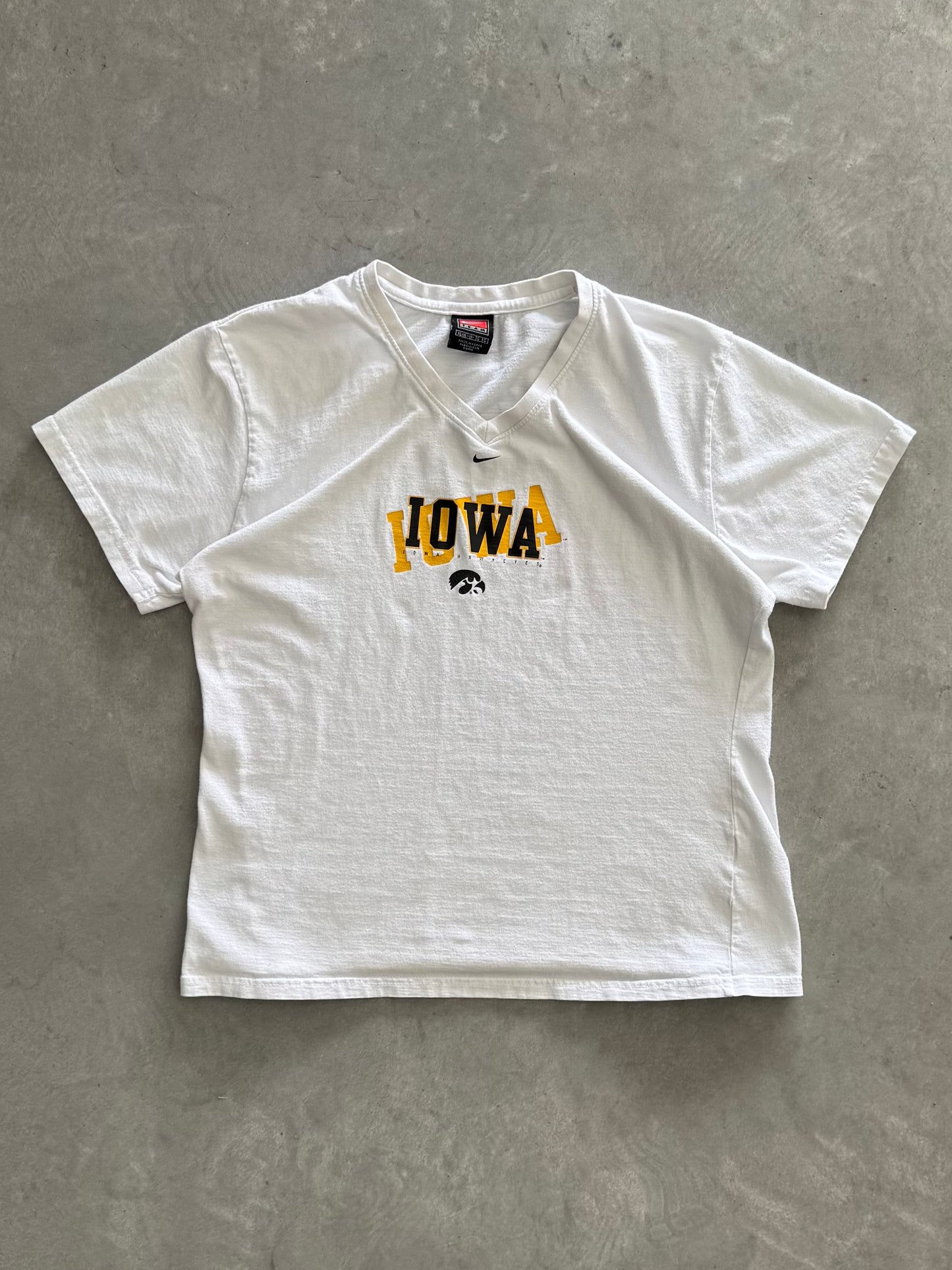 Vintage 90s Nike Iowa Hawkeyes Women’s Tee - XL