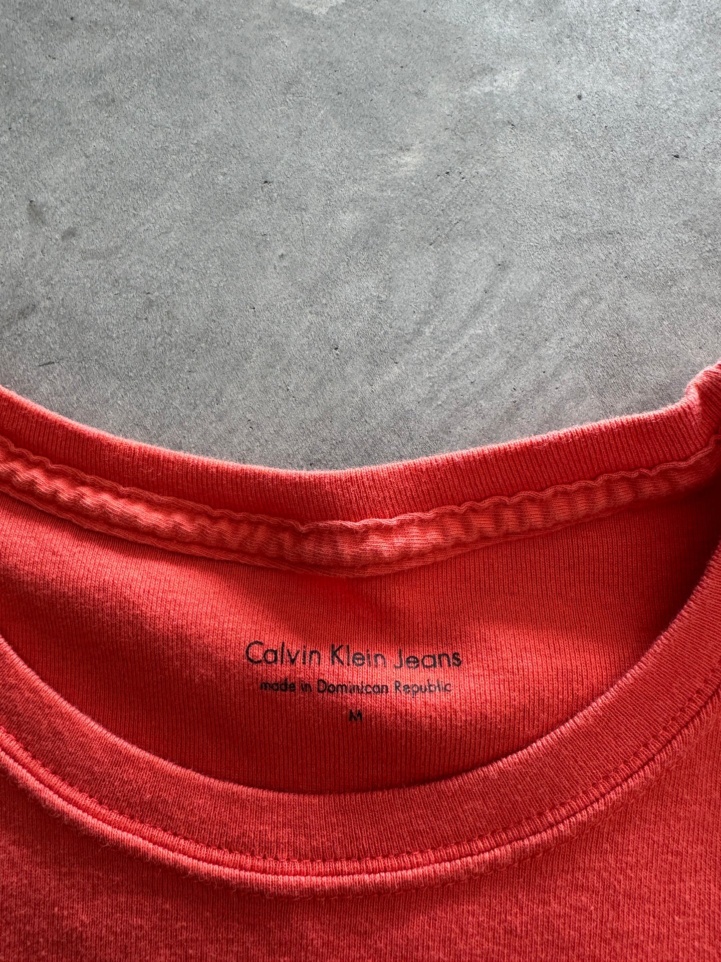 Vintage Calvin Klein Women’s Baby Tee - M