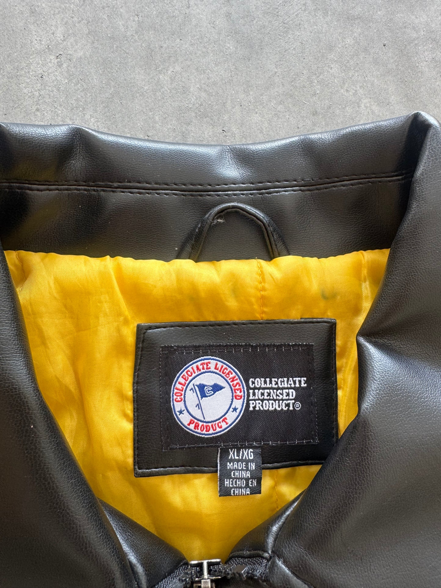 Vintage Iowa Hawkeyes Leather Jacket - XL