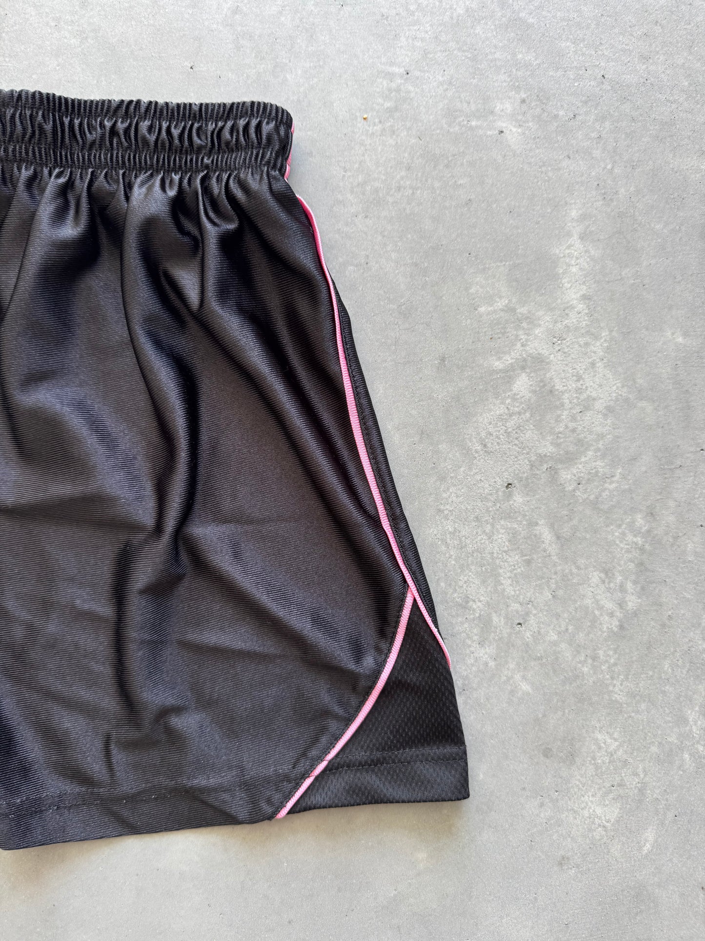 Vintage Black & Pink Track Shorts - M
