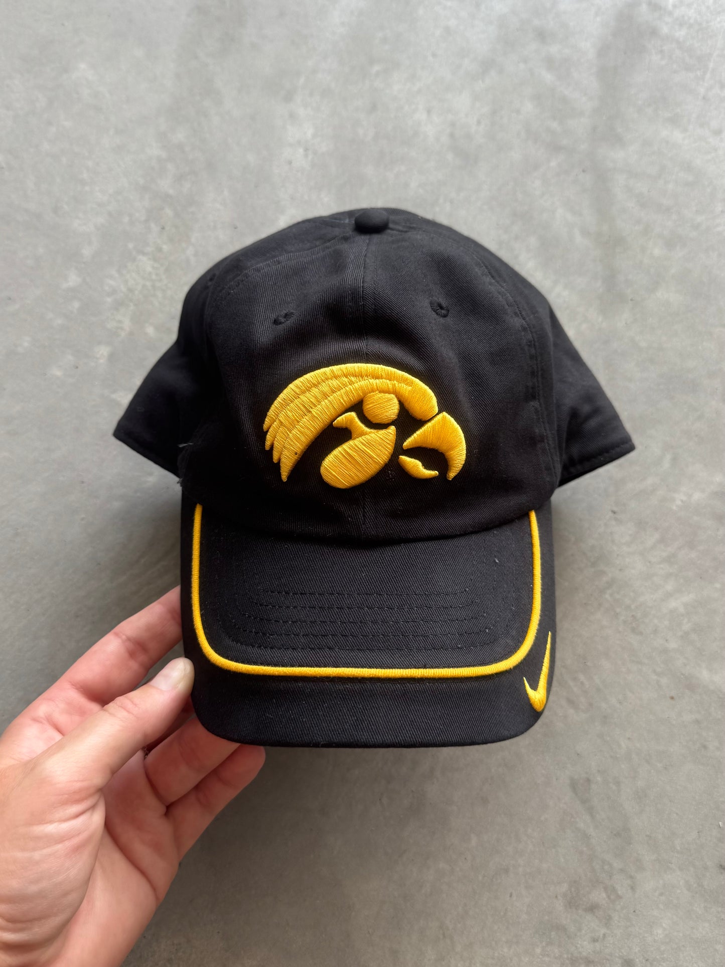 Vintage 90s Nike Iowa Hawkeyes Hat