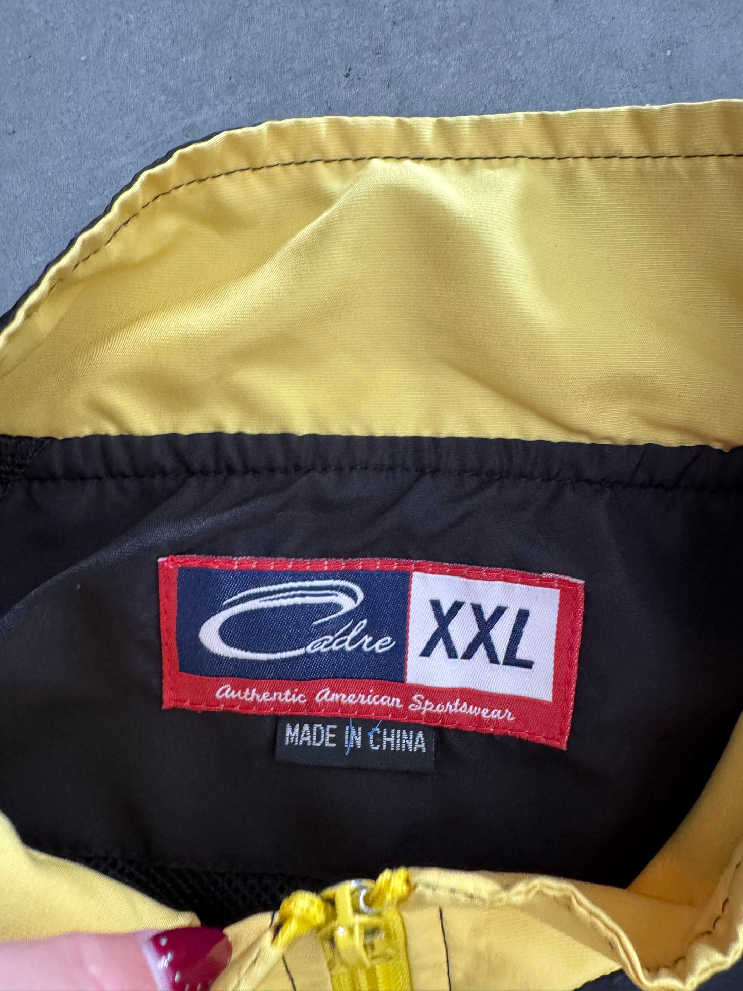 Vintage Iowa Hawkeyes Windbreaker - XXL