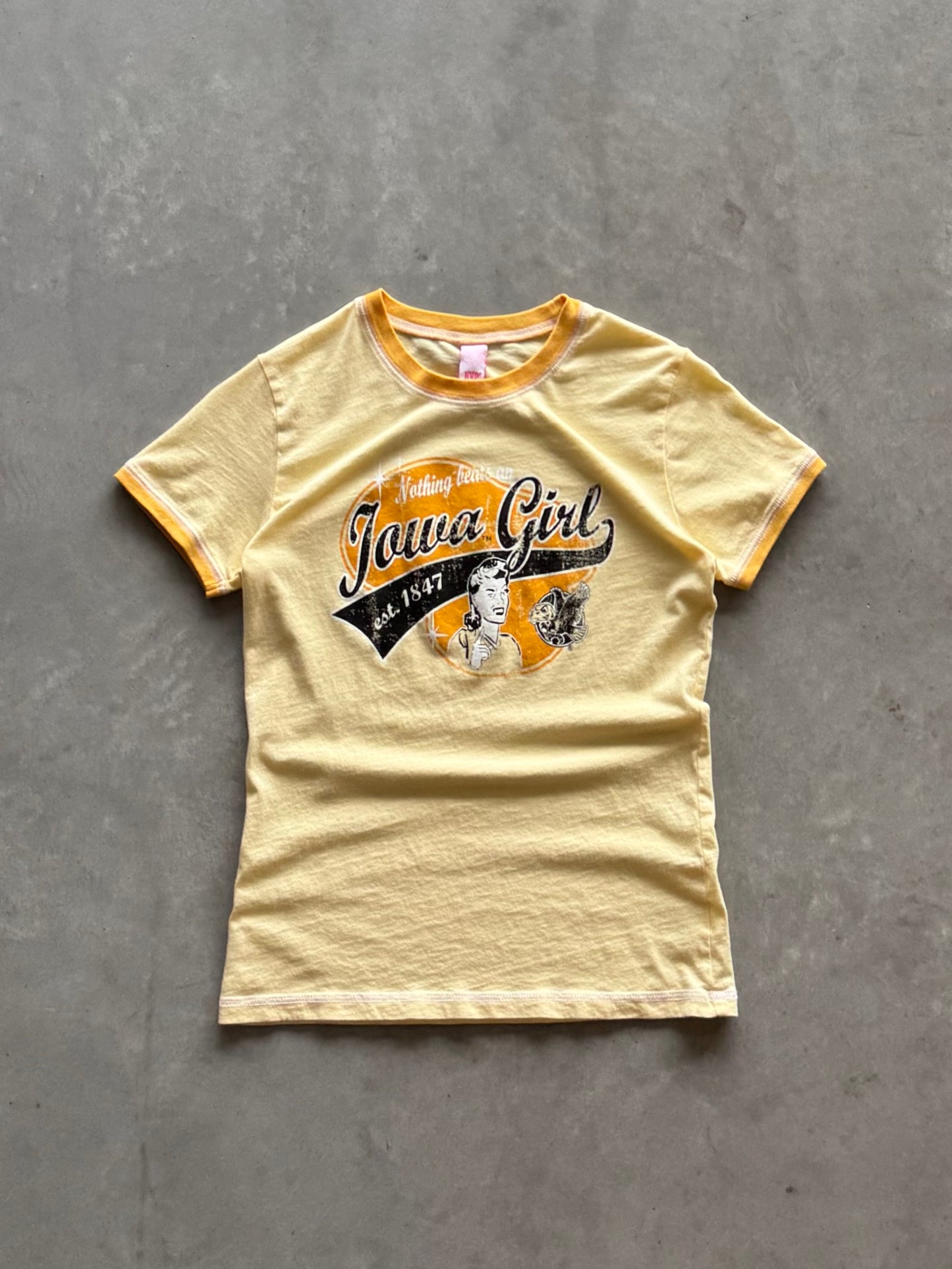 Vintage 00s Iowa Girl Women’s Tee - S