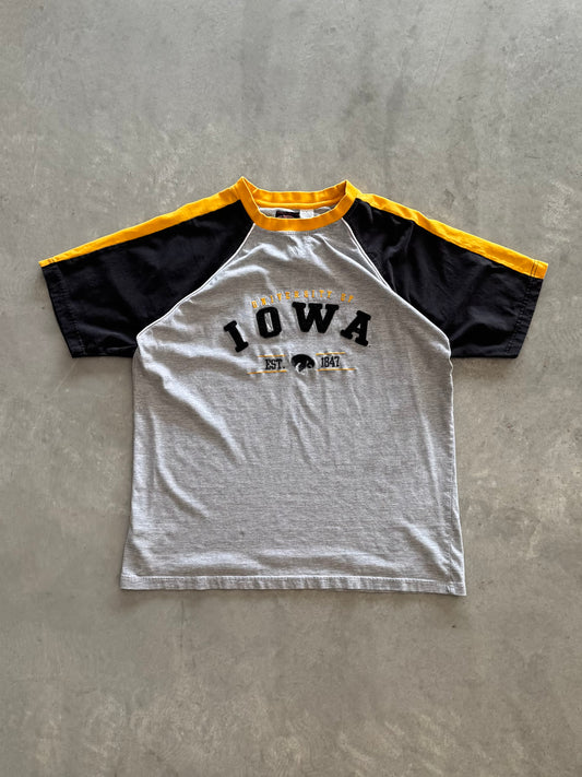 Vintage 90s Iowa Hawkeyes Tee - L