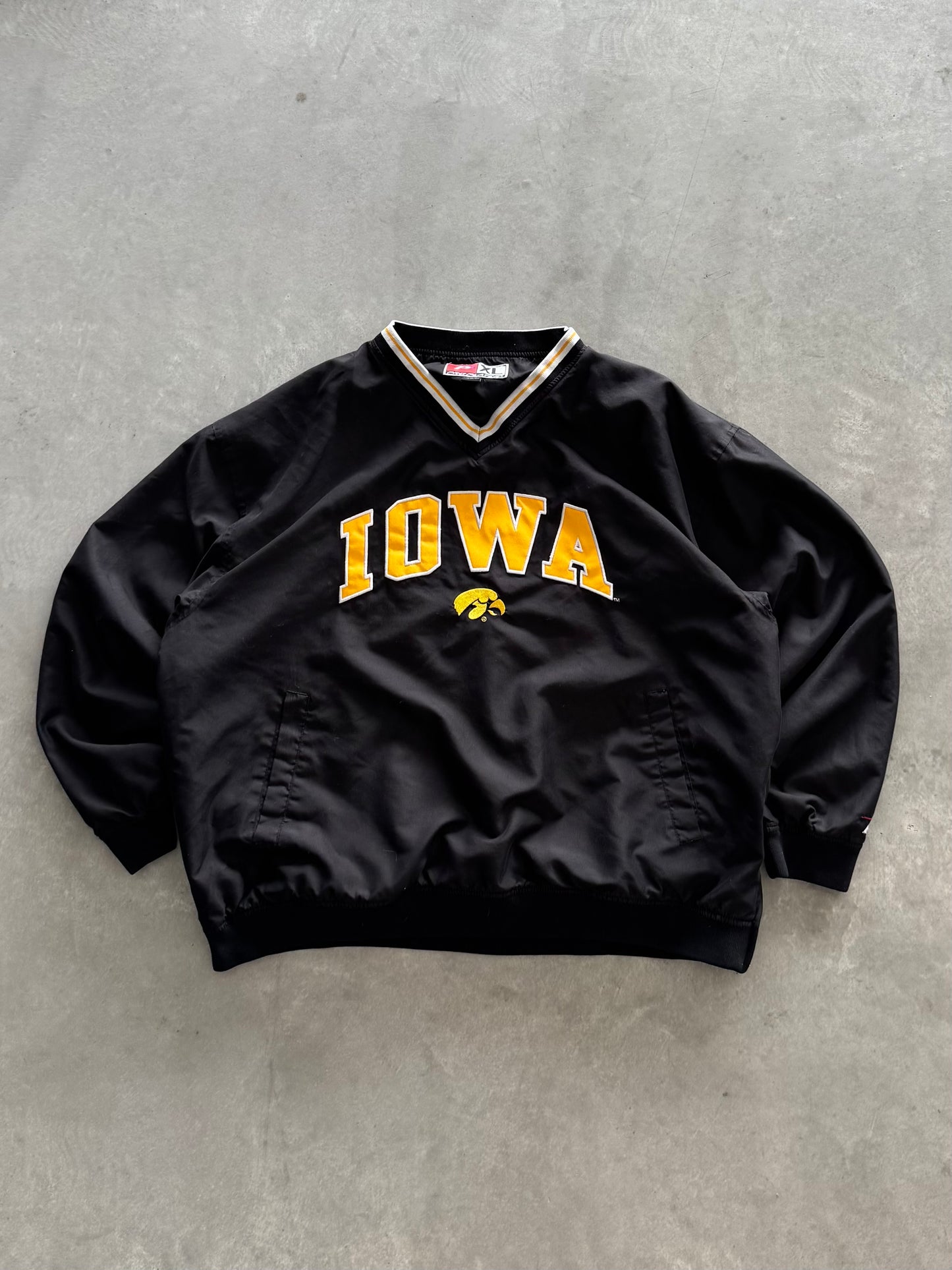 Vintage Iowa Hawkeyes Windbreaker - XL
