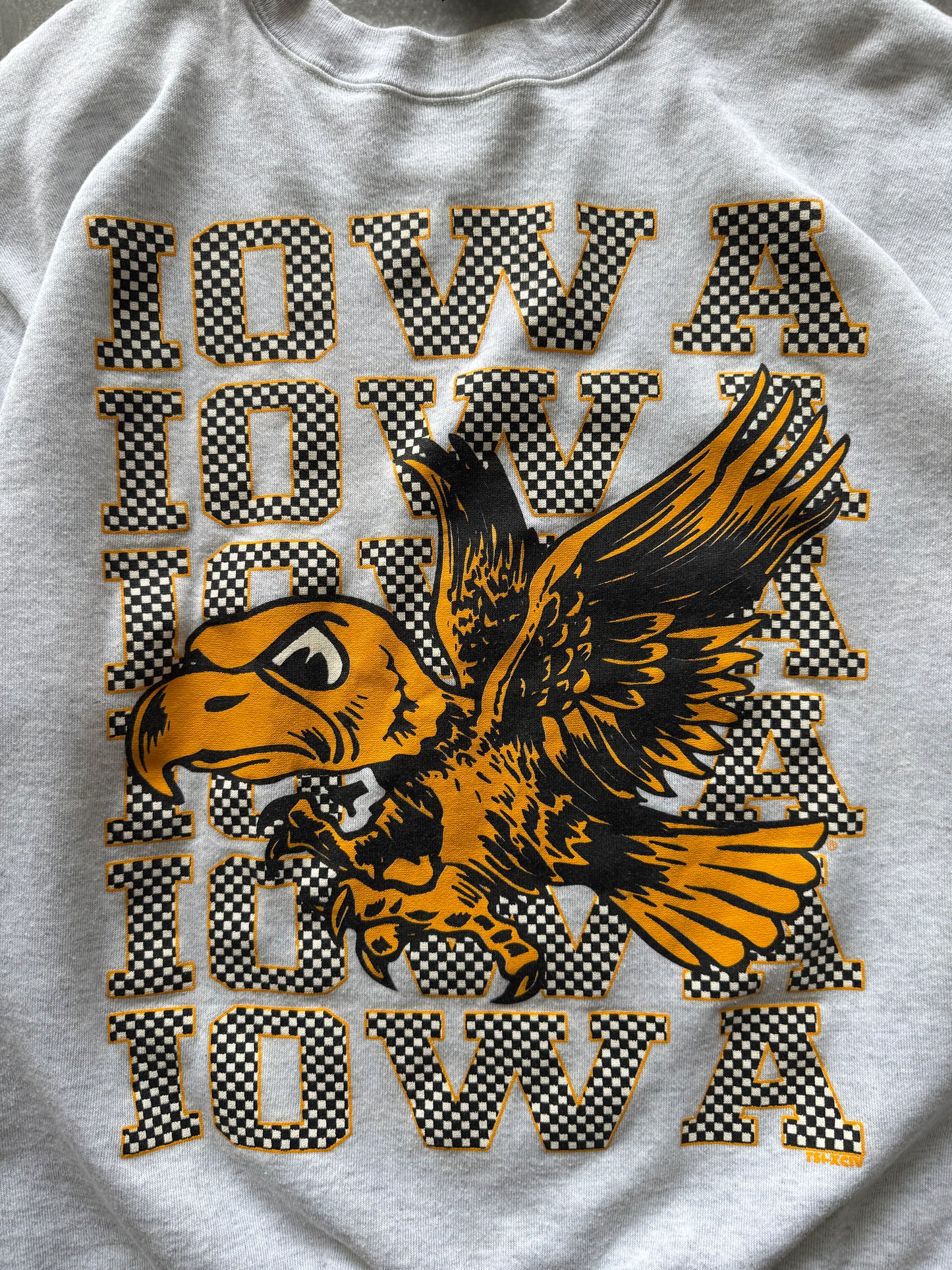 Vintage 90s Iowa Hawkeyes Sweatshirt - L