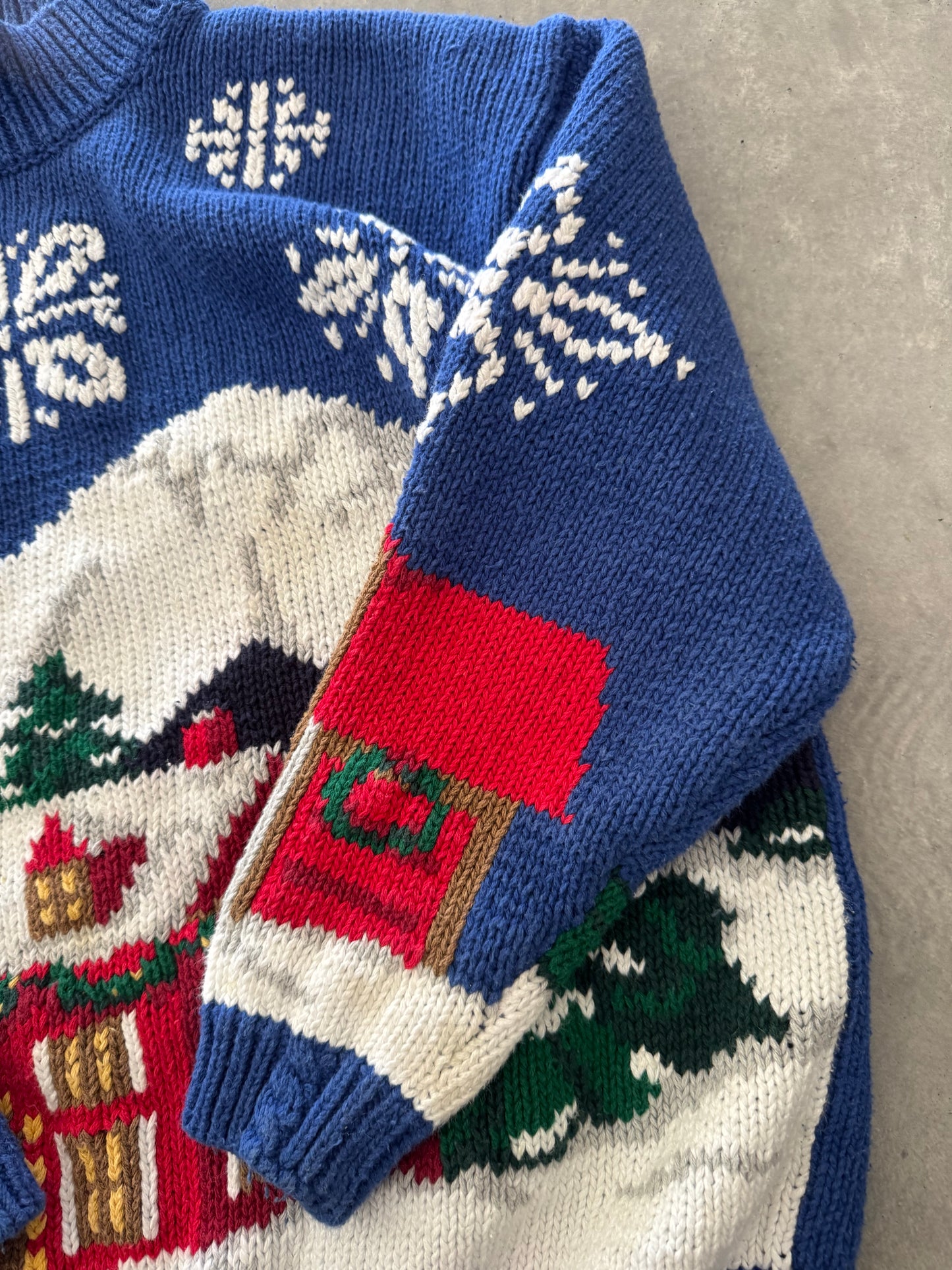 Vintage Christmas Village Sweater - L