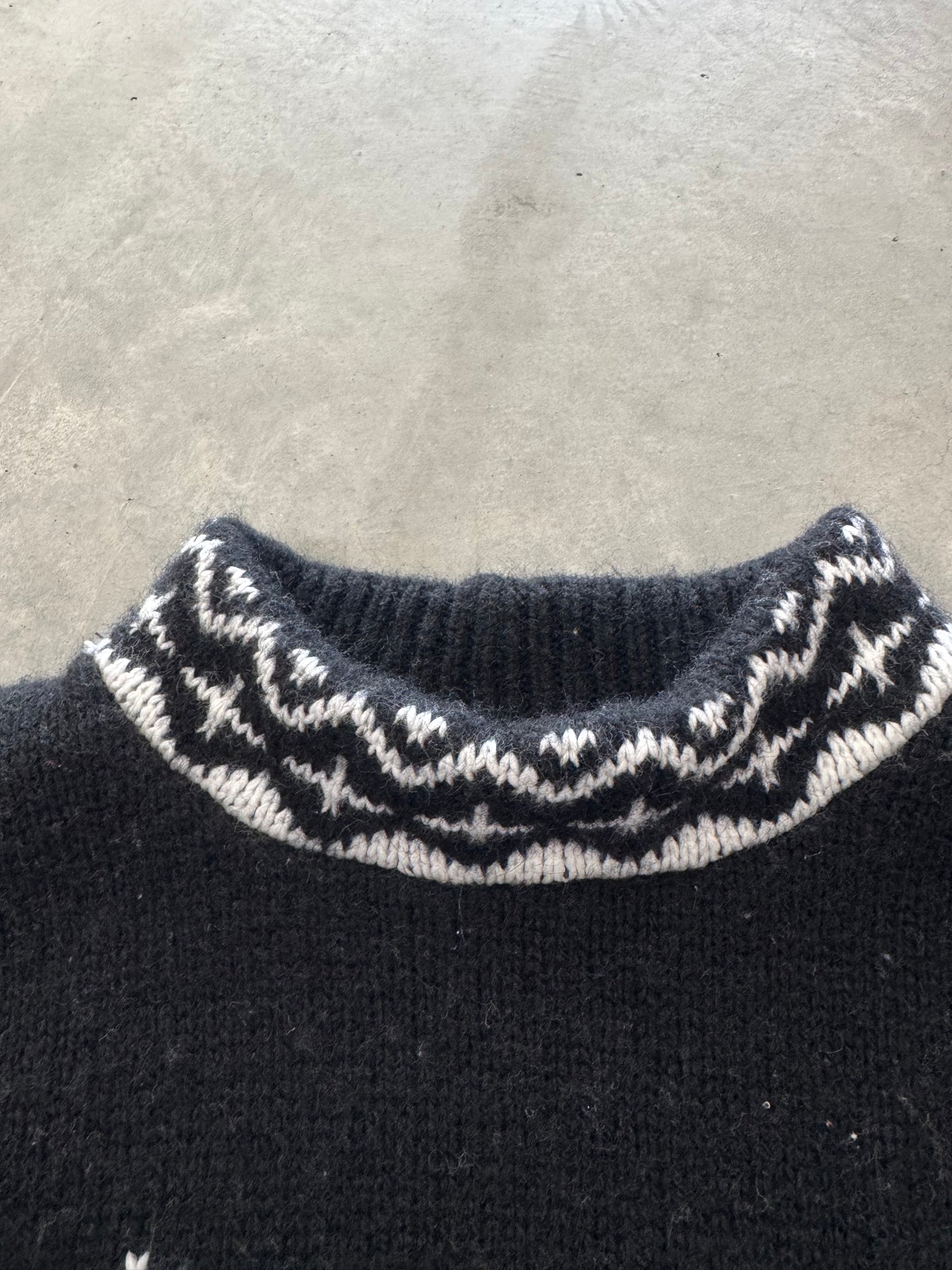 Vintage Nordic Christmas Sweater - M