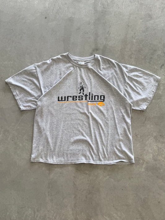 Vintage Iowa Hawkeyes Wrestling Tee - XXL