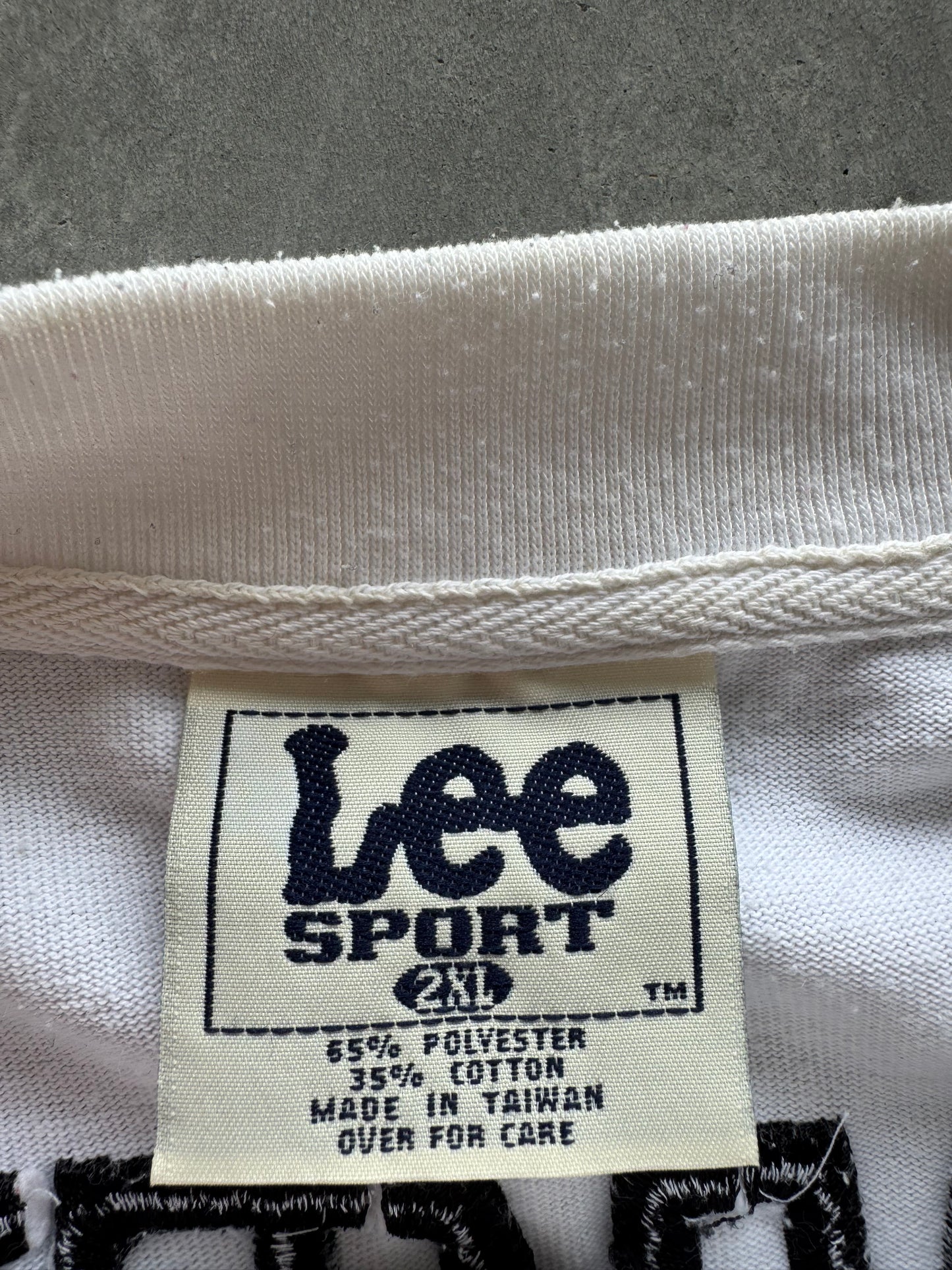 Vintage 90s Lee Iowa Hawkeyes Long Sleeve - XXL