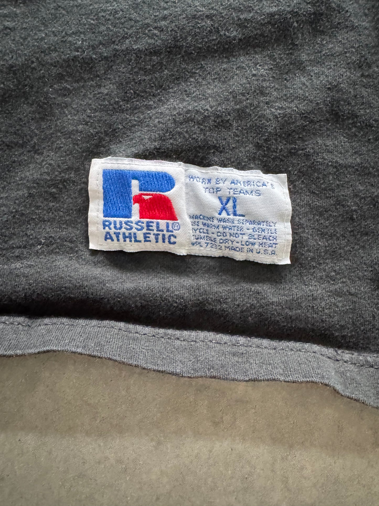 Vintage 90s Russell Iowa Hawkeyes Tee - XL
