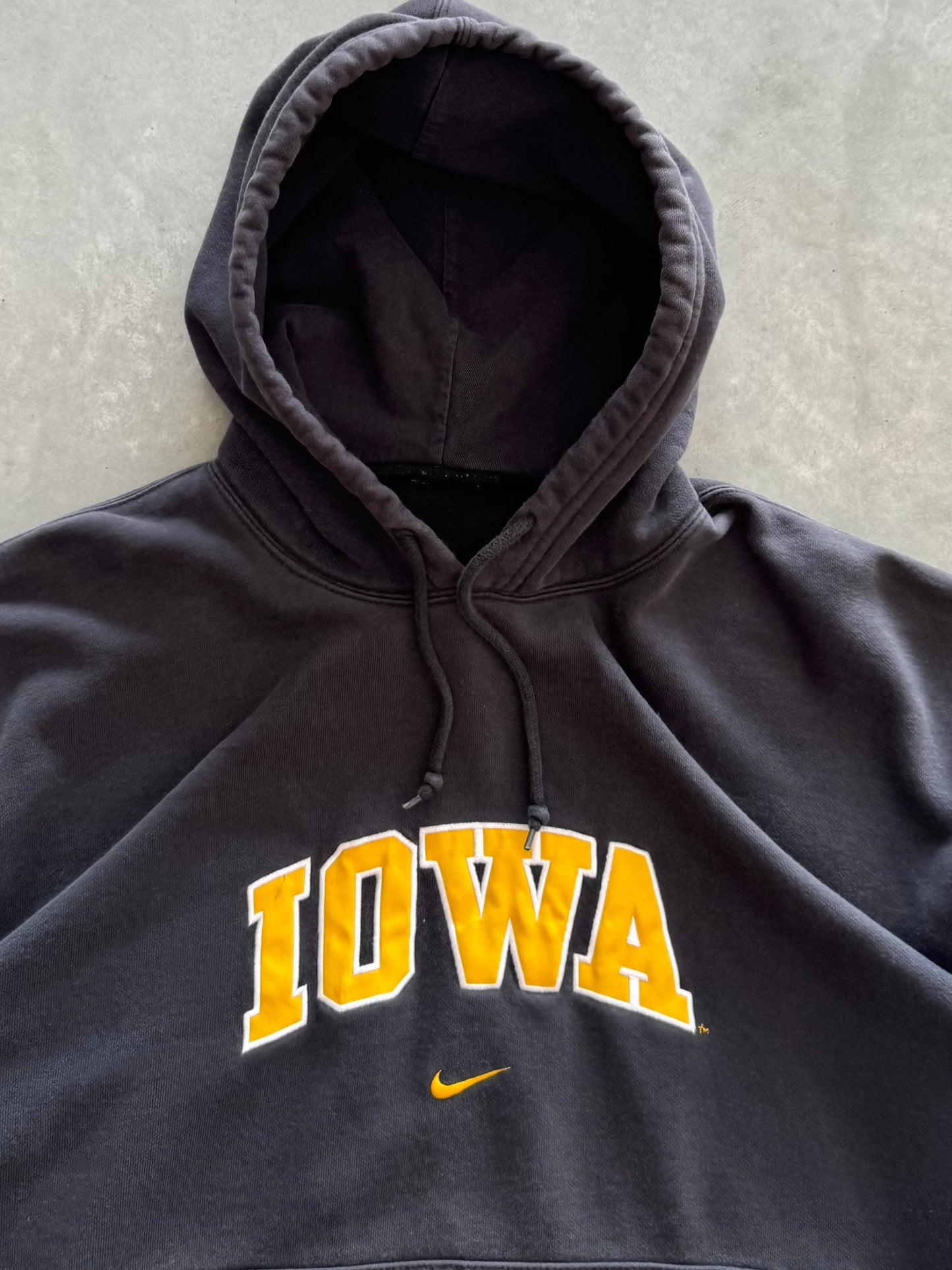 Vintage Nike Iowa Hawkeyes Hoodie - XL