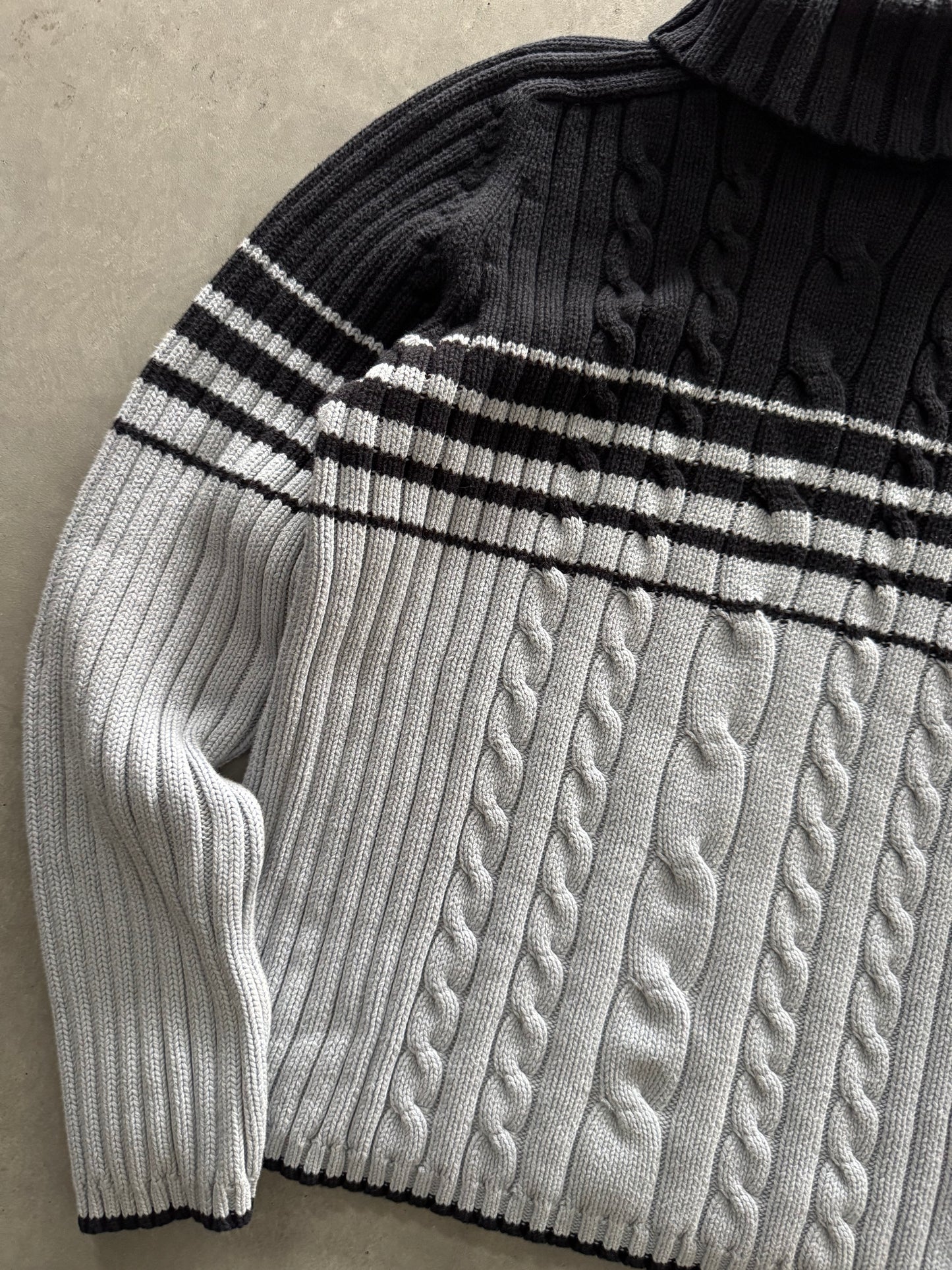 Vintage Cable Knit Turtle Neck Sweater - L