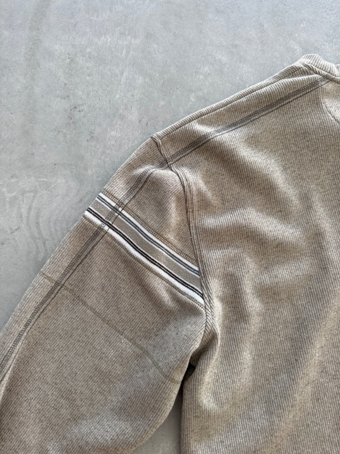 Vintage Long Sleeve - XXL