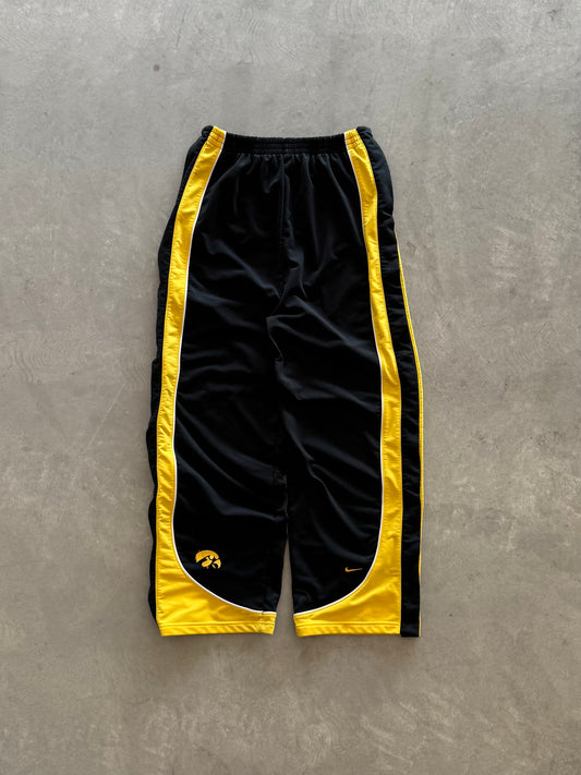 Vintage 90s Nike Iowa Hawkeyes Tear Away Sweatpants - L