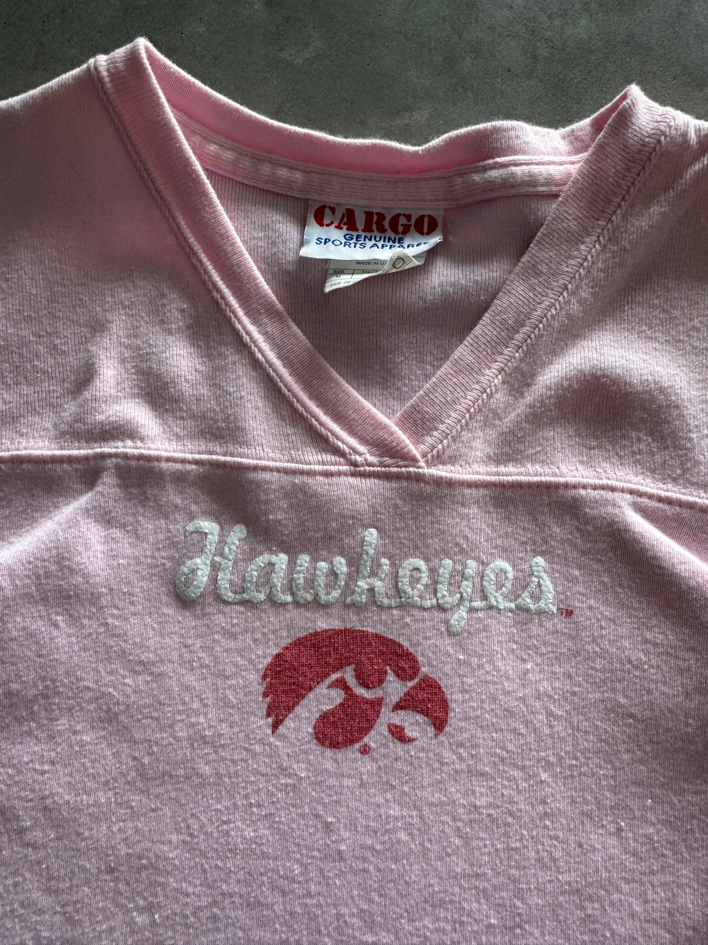 Vintage Iowa Hawkeyes Women’s Baby Tee - M