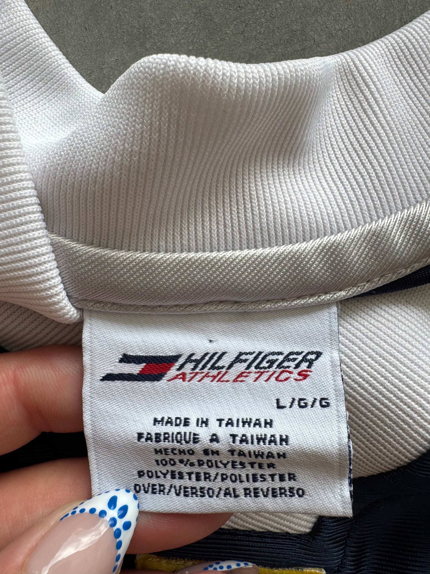Vintage Tommy Hilfiger Longsleeve - L