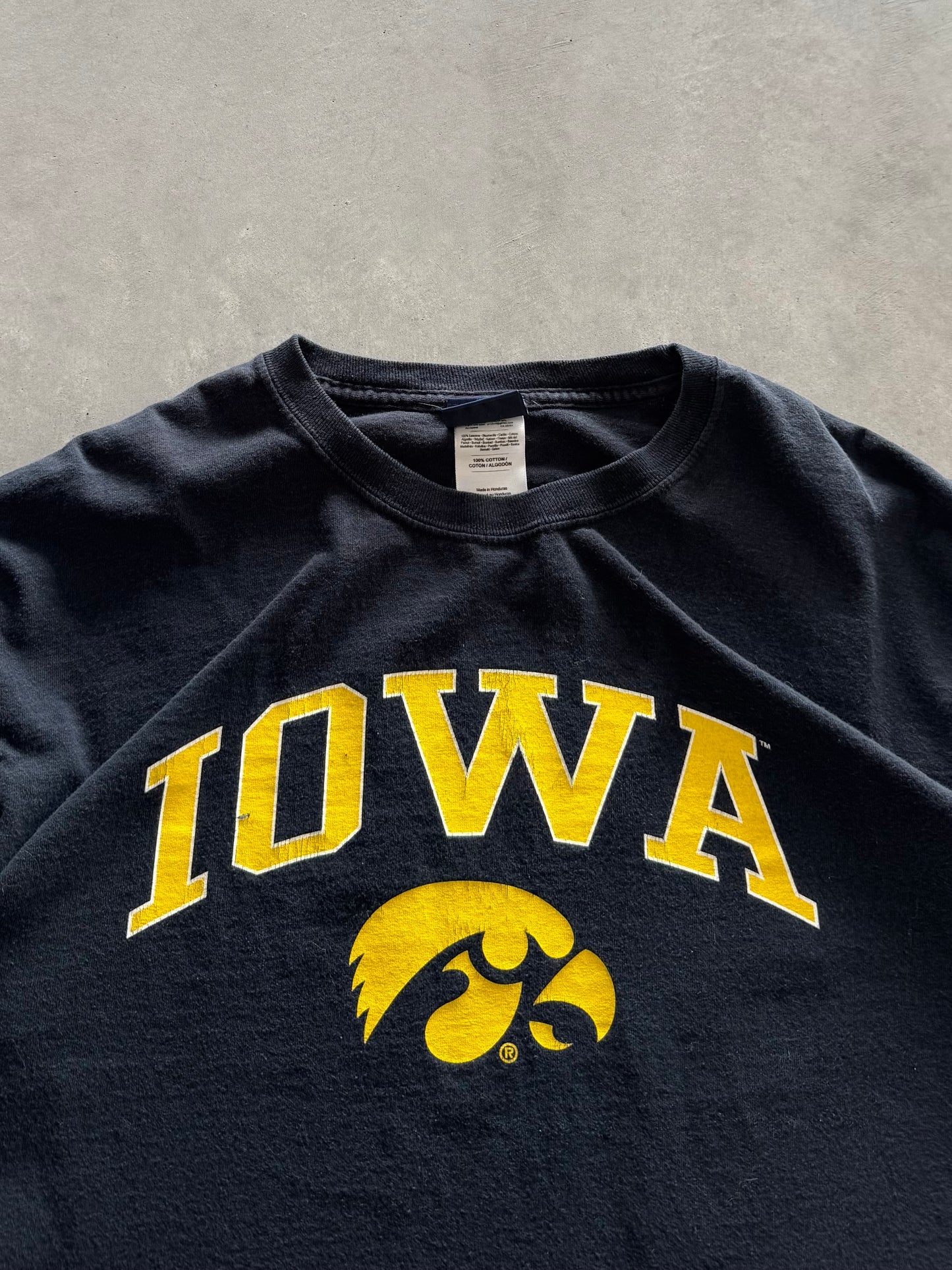 Vintage Iowa Hawkeyes Long Sleeve - L