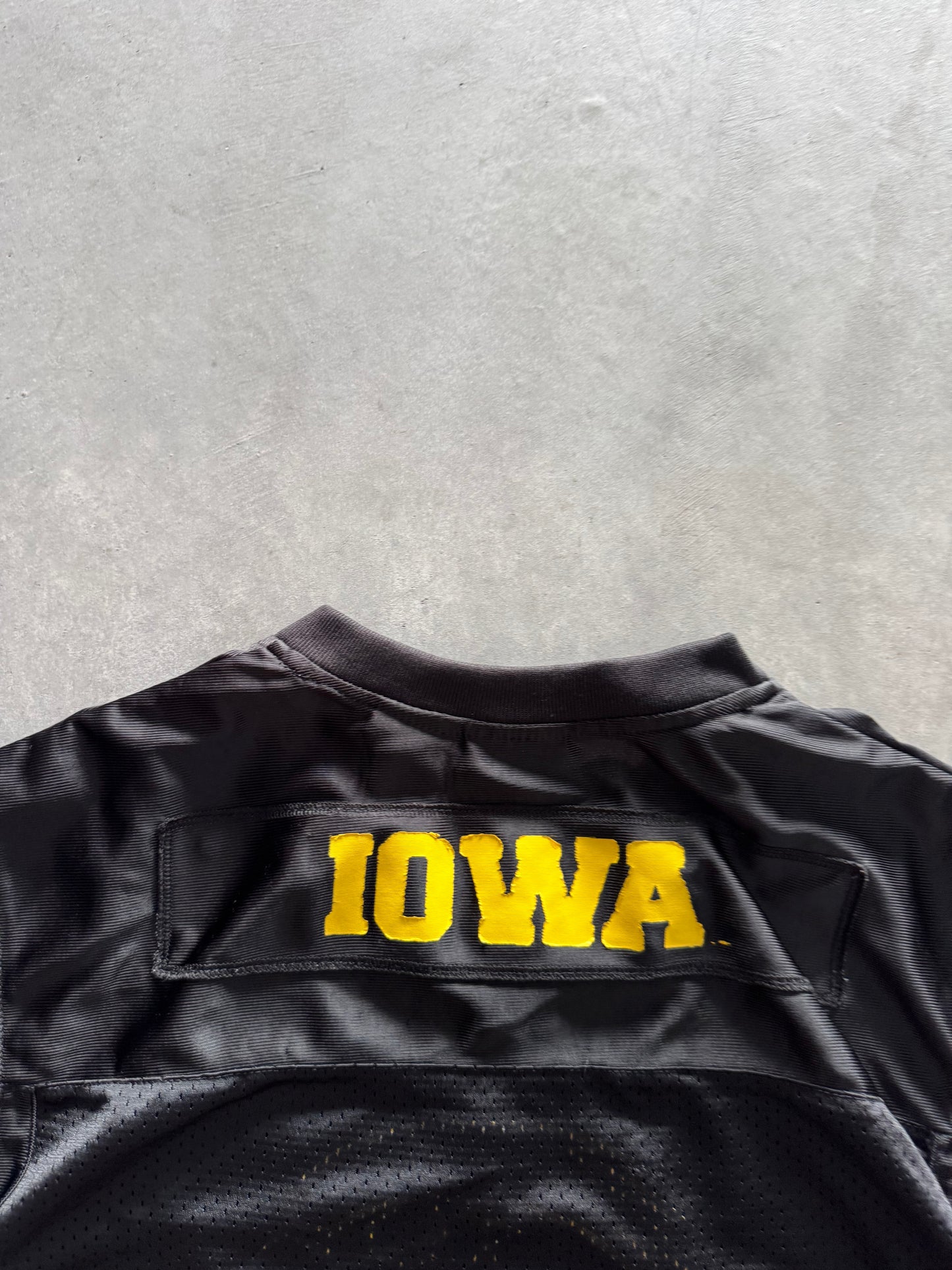 Vintage 90s Starter Iowa Hawkeyes Women’s Jersey - L