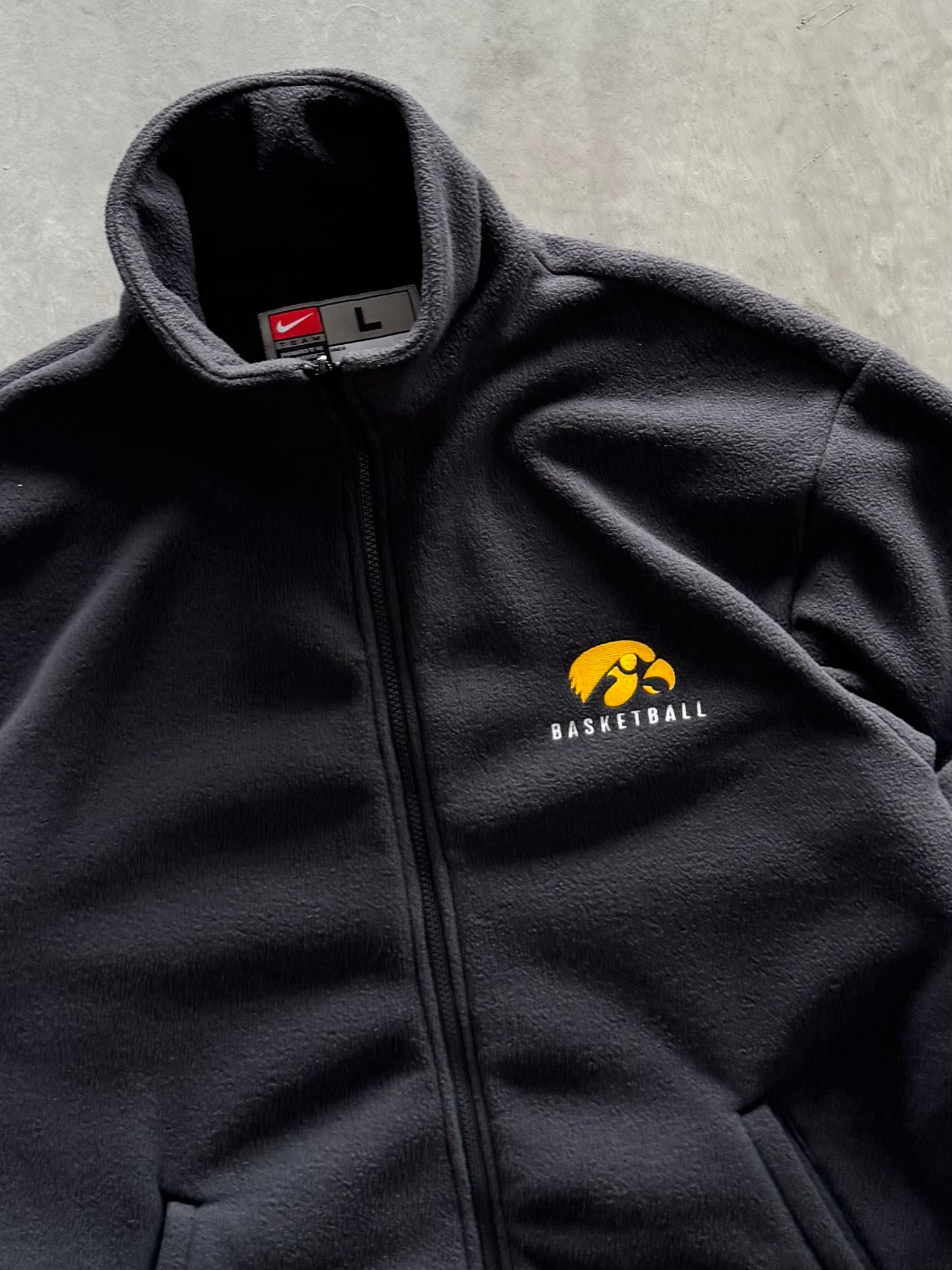 Vintage 90s Nike Iowa Hawkeyes Basketball Fleece - L