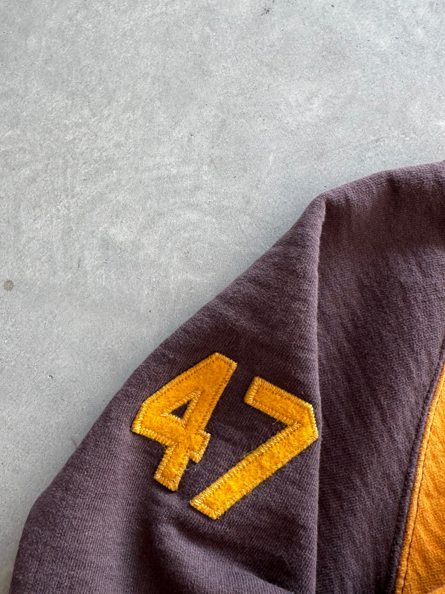 Vintage Iowa Hawkeyes Zip Up - L