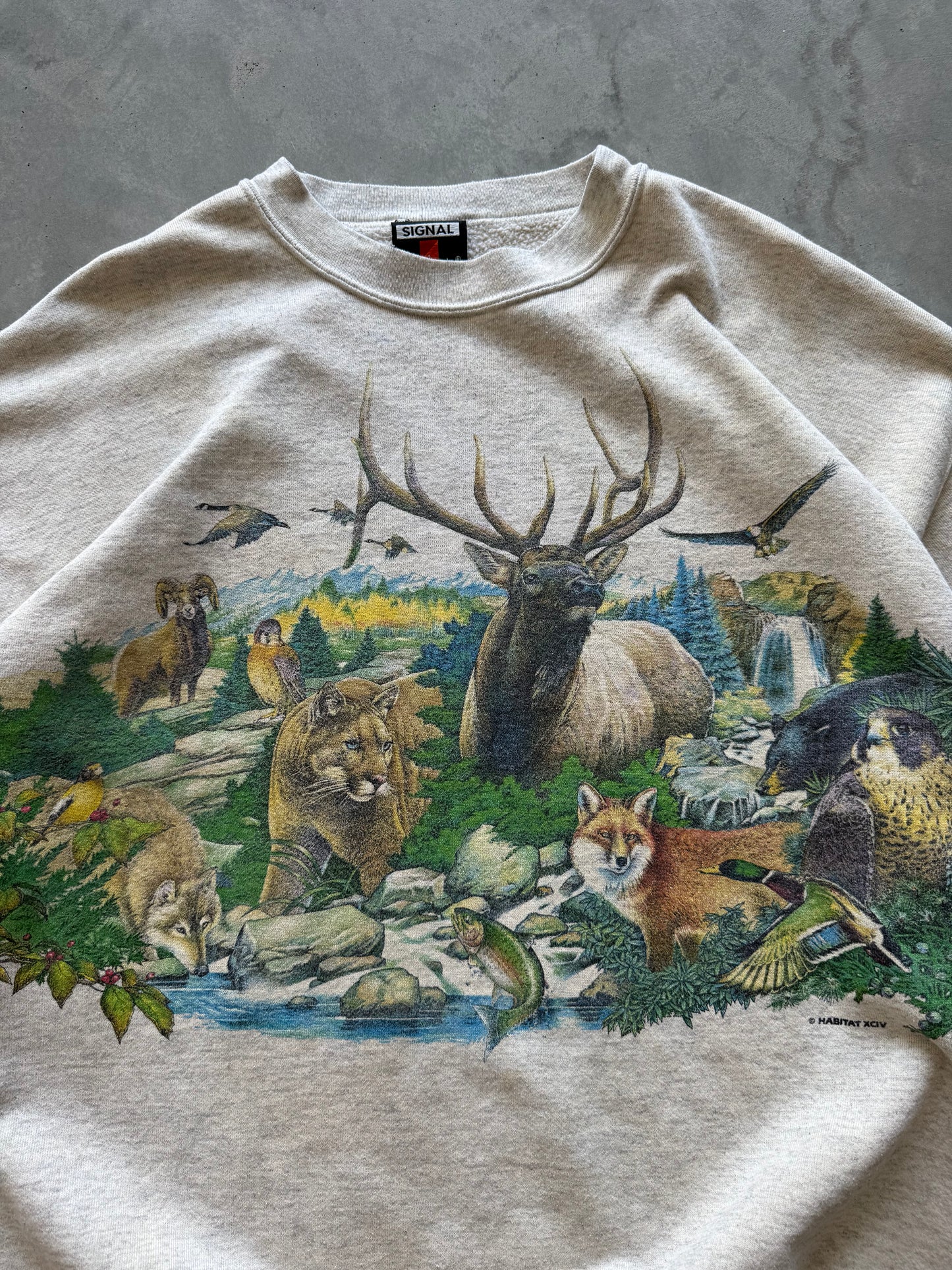 Vintage 90s All Over Print Wildlife Sweatshirt - XL