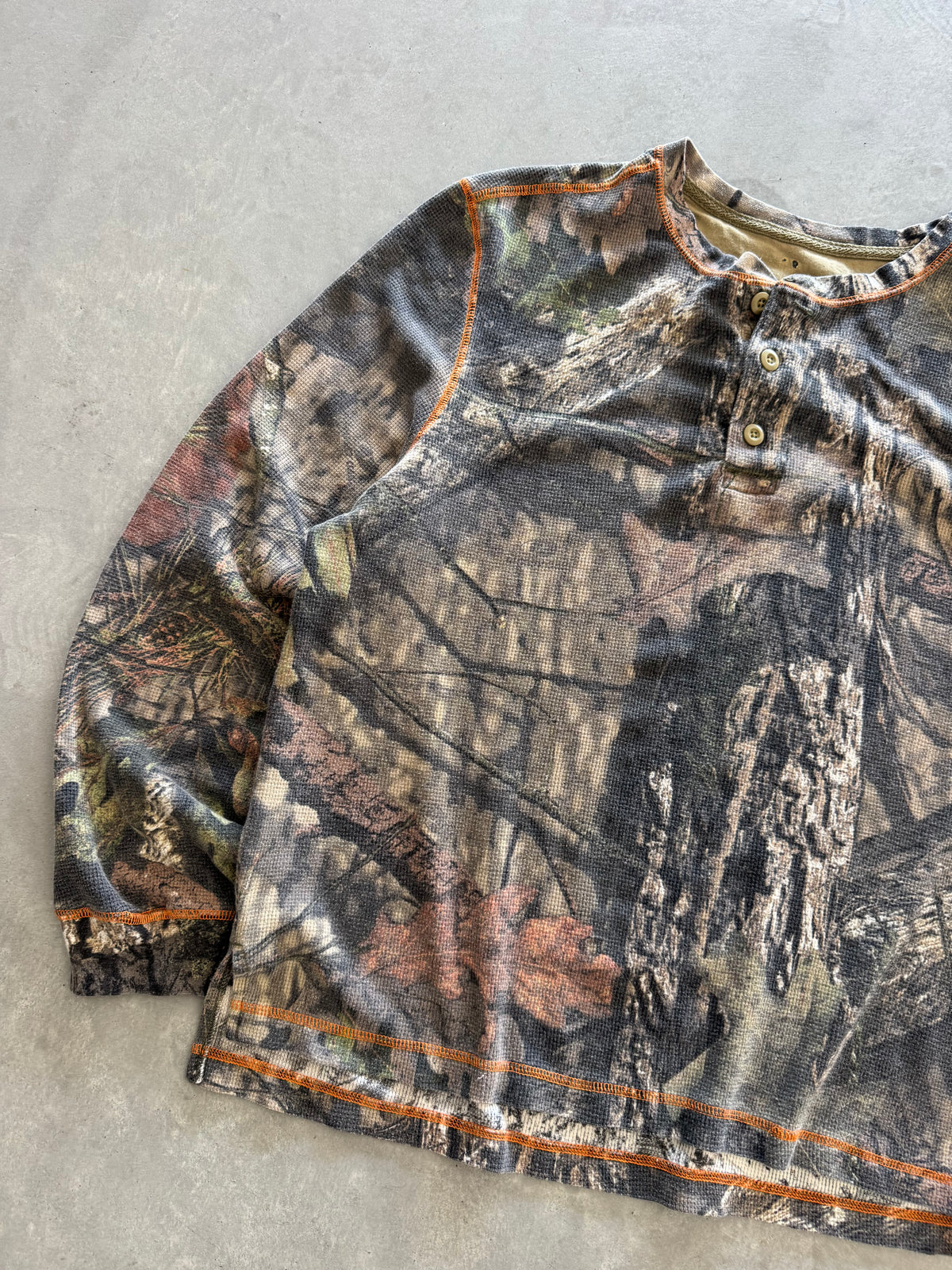Vintage Camo Long Sleeve Waffle Knit - XL