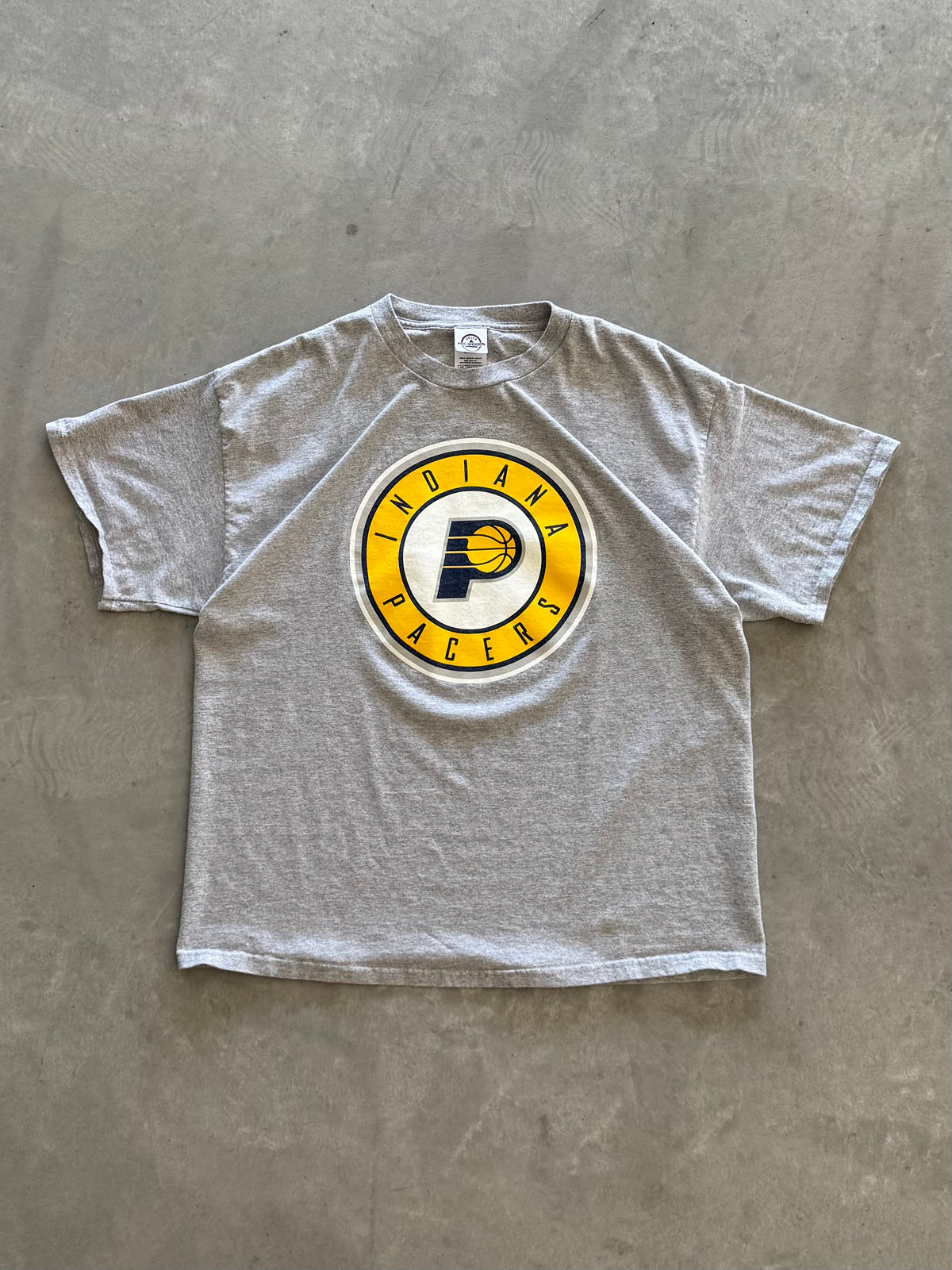 Vintage Indiana Pacers Tee - XL