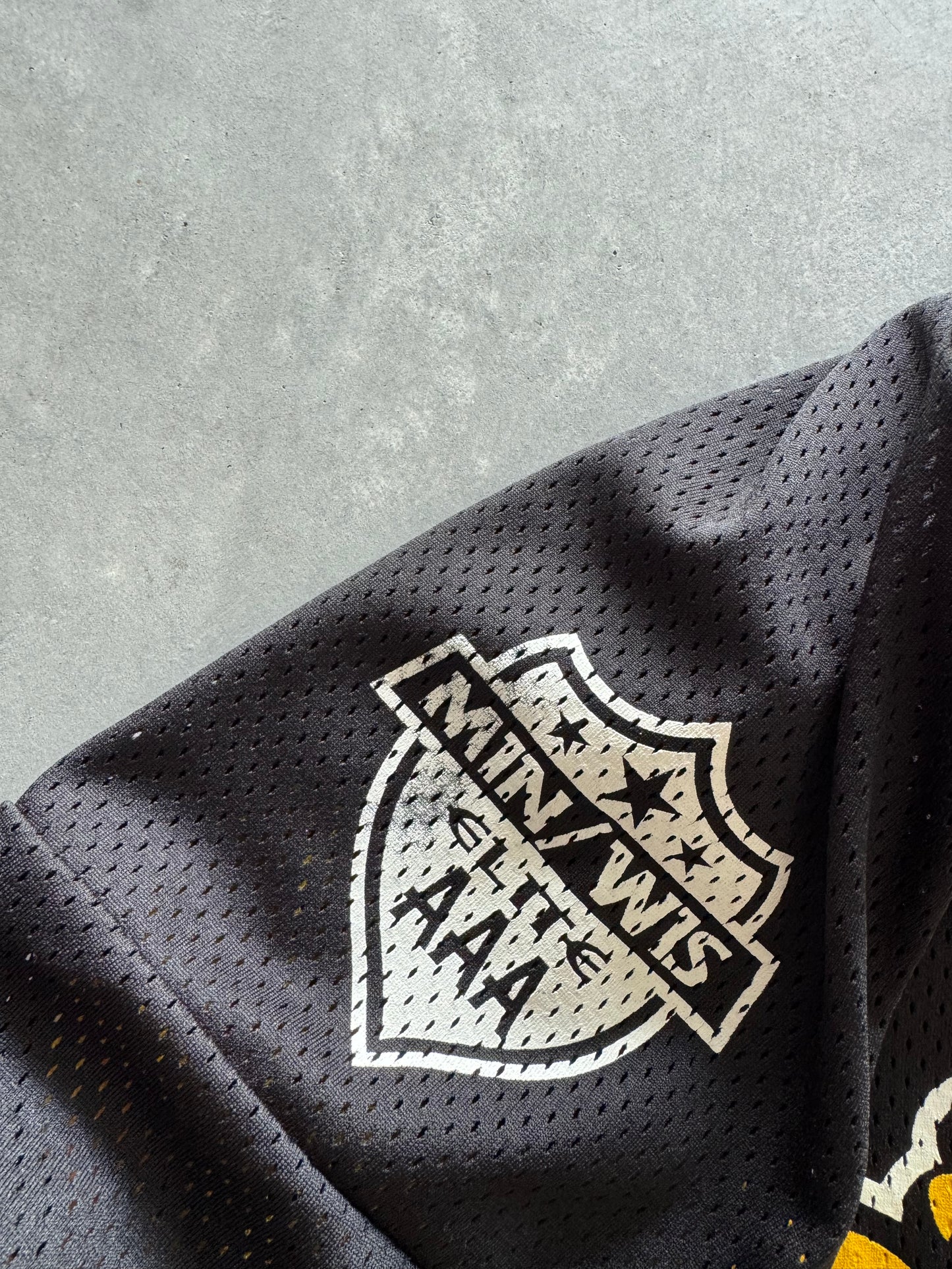 Vintage Iowa Hawkeyes Hockey Jersey - XL