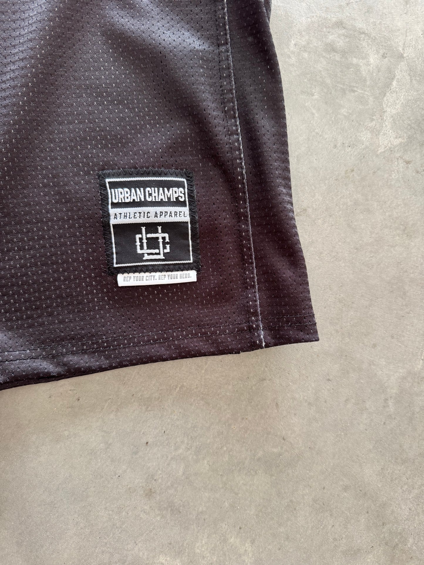 Iowa Hawkeyes Feuerbac Basketball Jersey - XXL