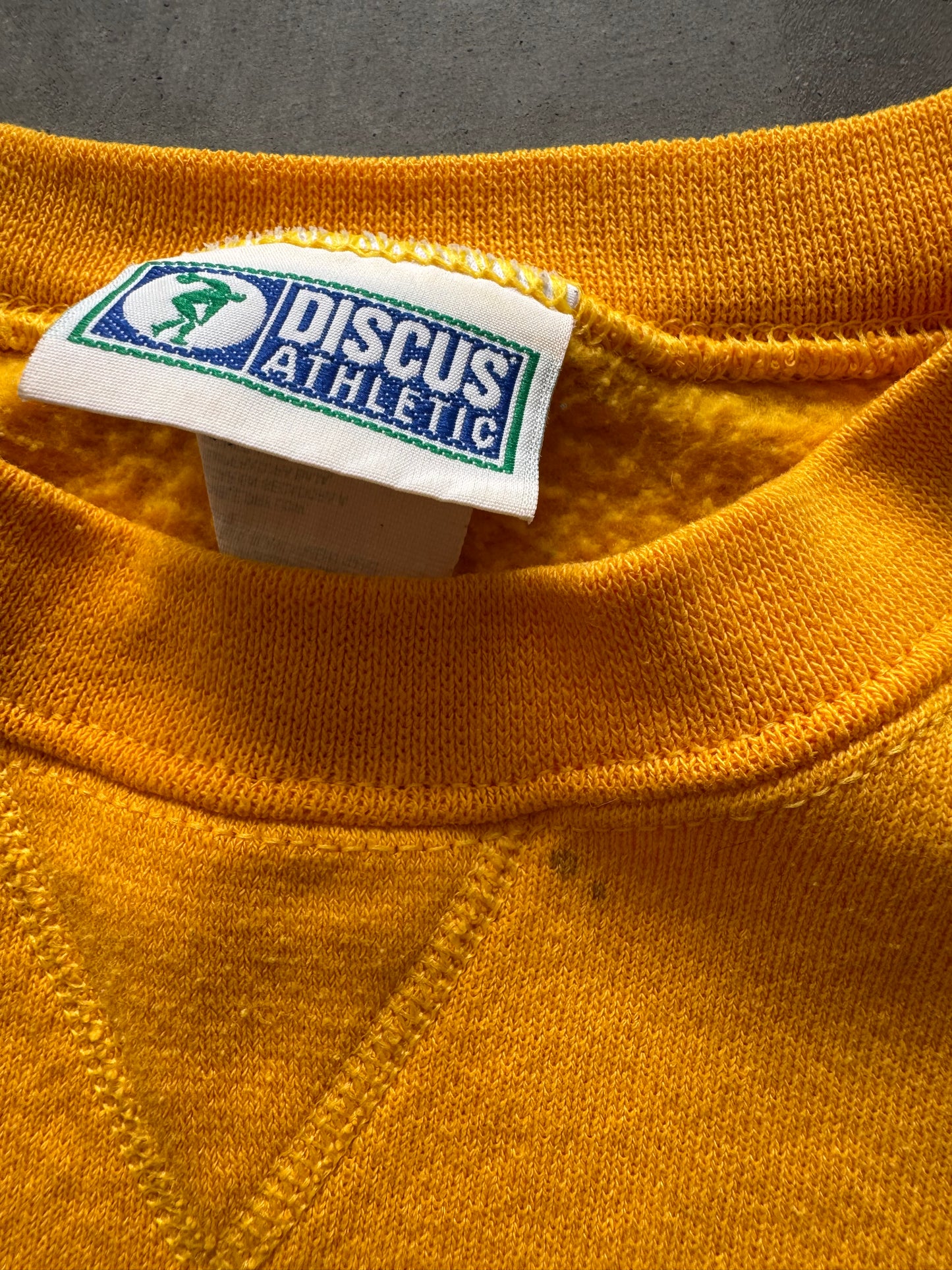 Vintage 90s Iowa Hawkeyes Sweatshirt - XL