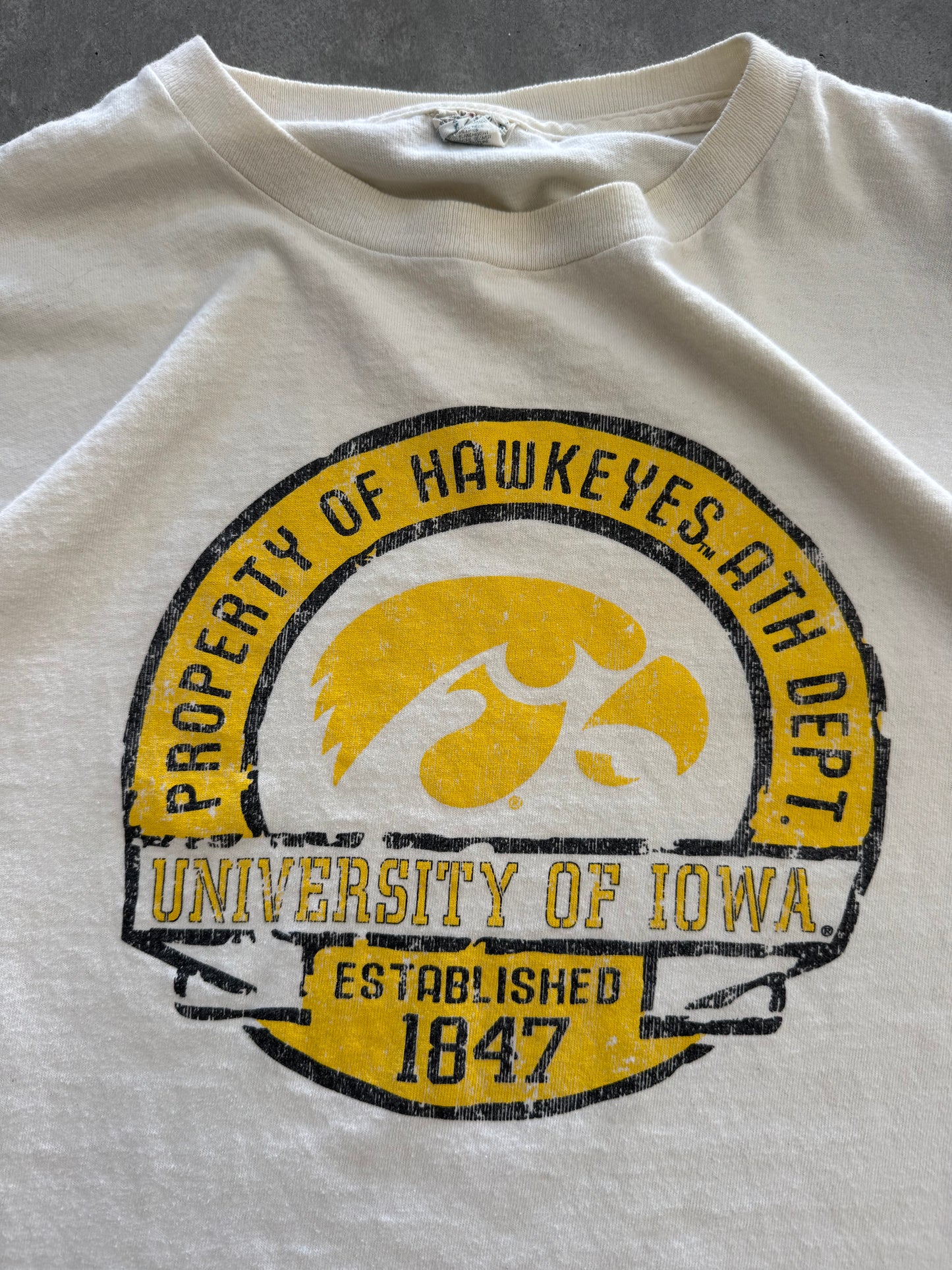 Vintage Iowa Hawkeyes Long Sleeve - L