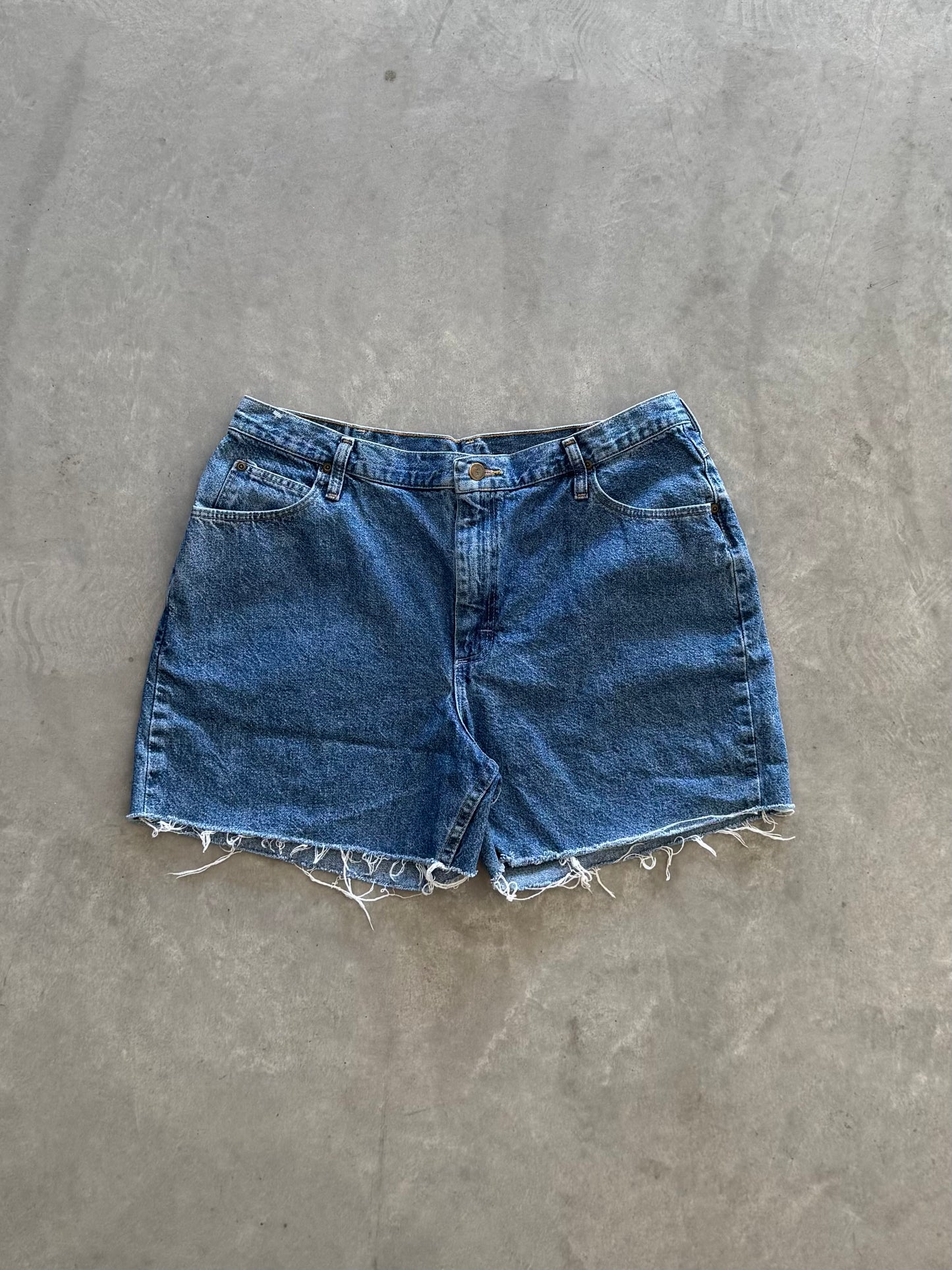 Vintage Wrangler Denim Shorts - 36x4