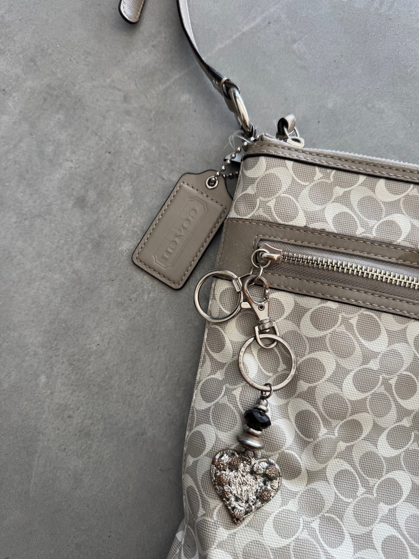 Vintage Coach Signature Crossbody