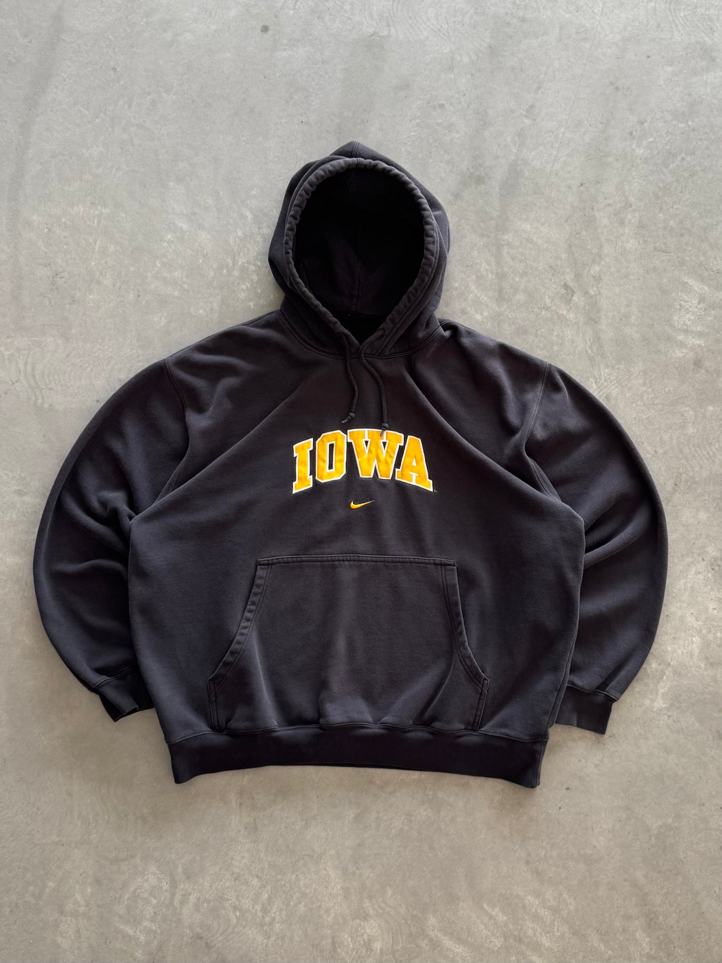 Vintage Nike Iowa Hawkeyes Hoodie - XL