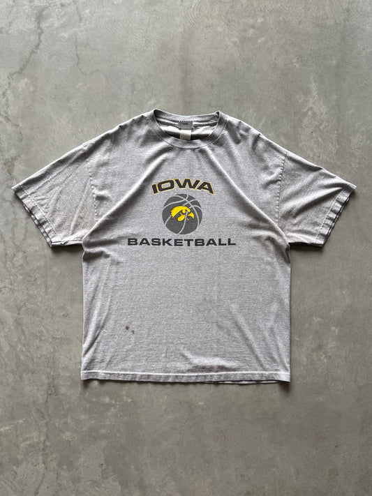 Vintage Iowa Hawkeyes Basketball Tee - XL