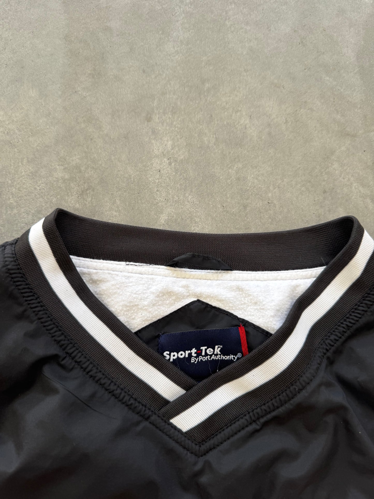 Vintage Iowa Hawkeyes Windbreaker - XL