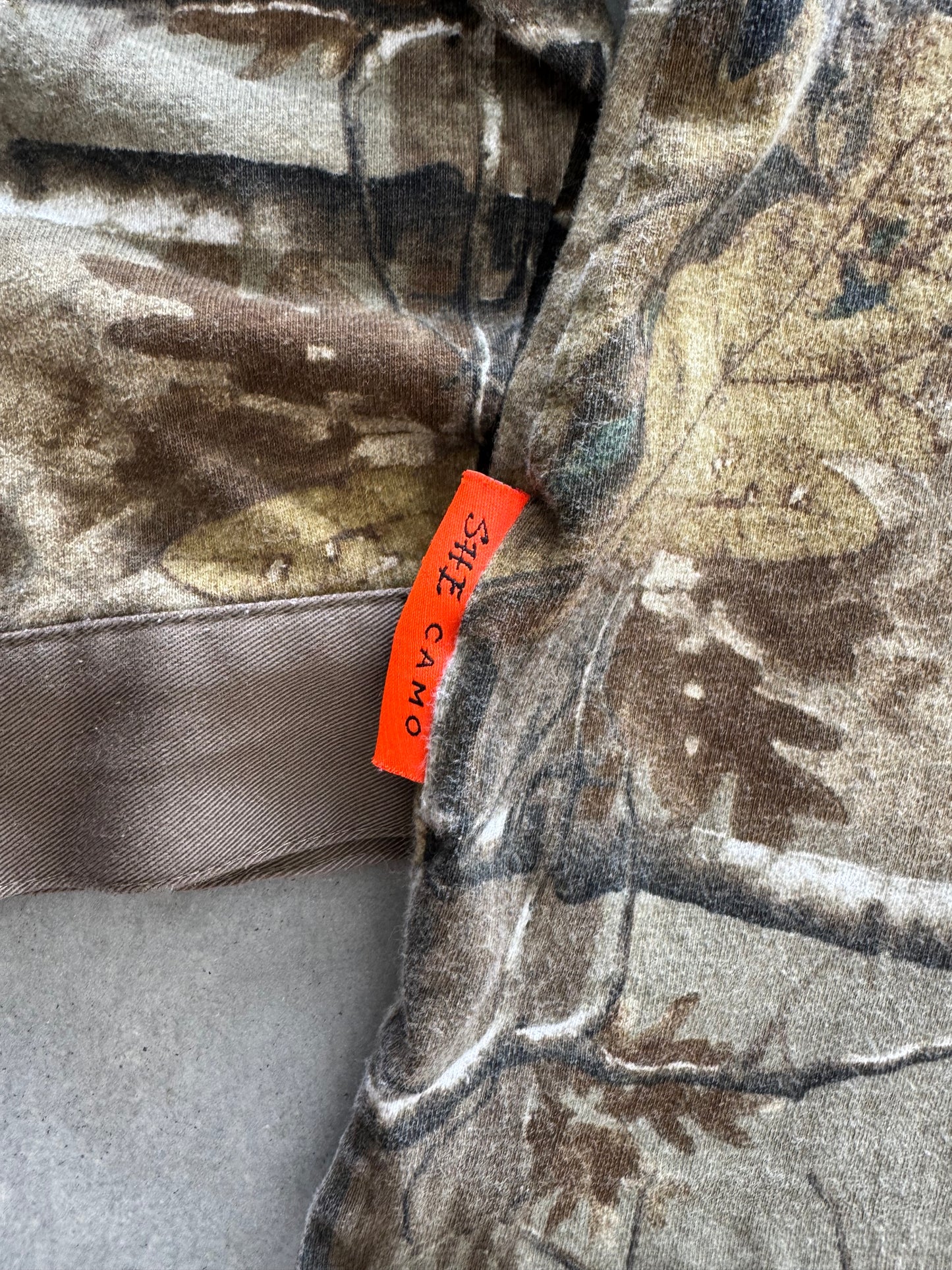 Vintage Women’s Camo Long Sleeve - XL