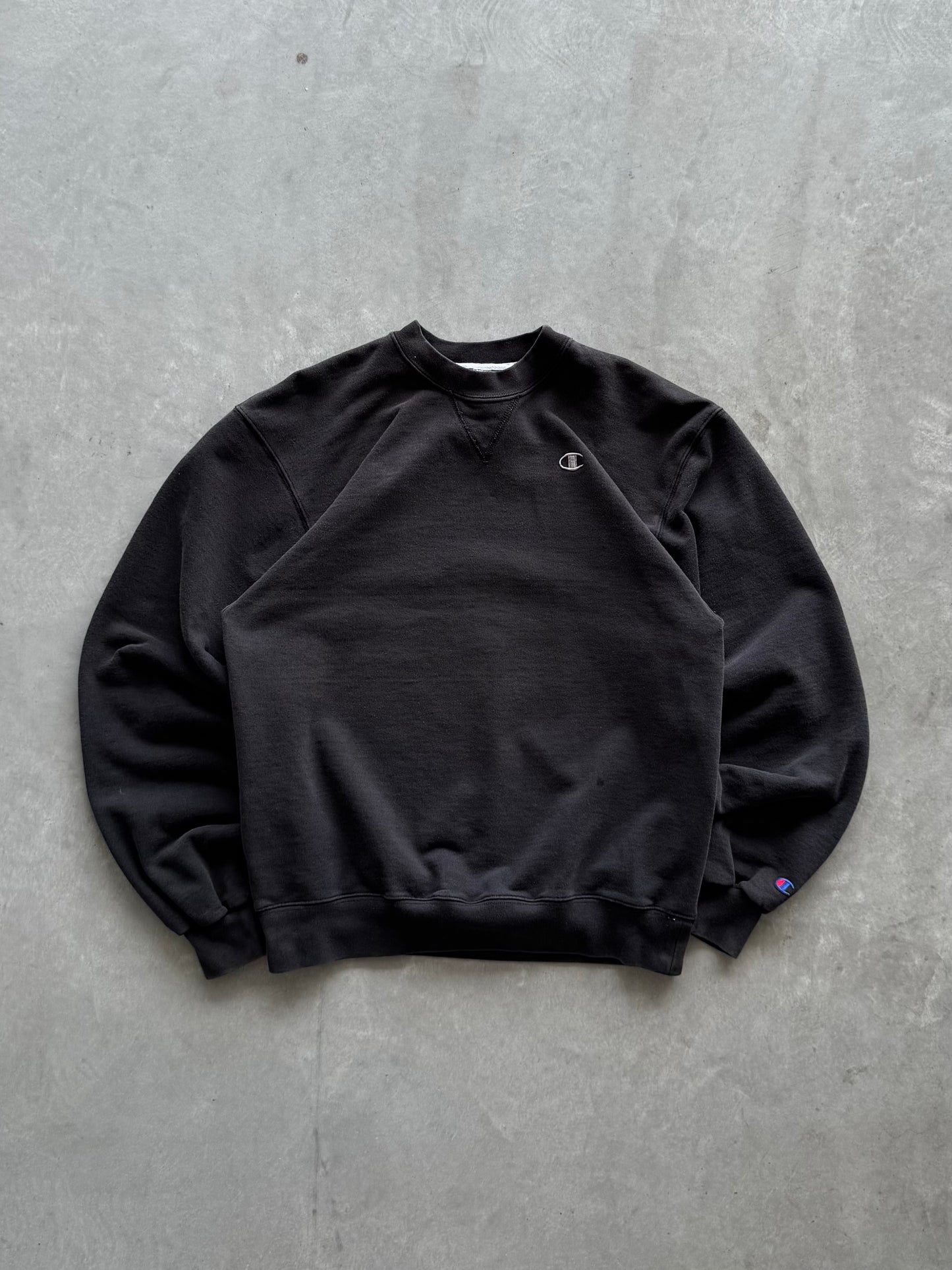Vintage Champion Sweatshirt - L