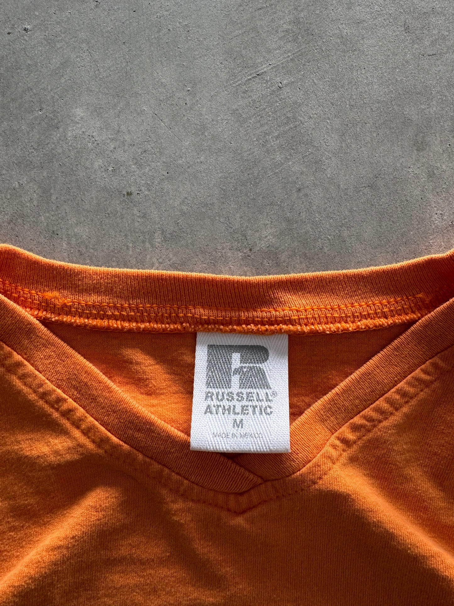 Vintage Russell Tee - M