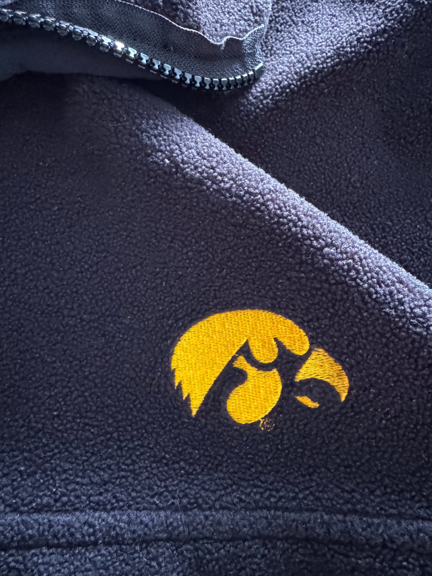 Vintage Iowa Hawkeyes Fleece Quarterzip - L
