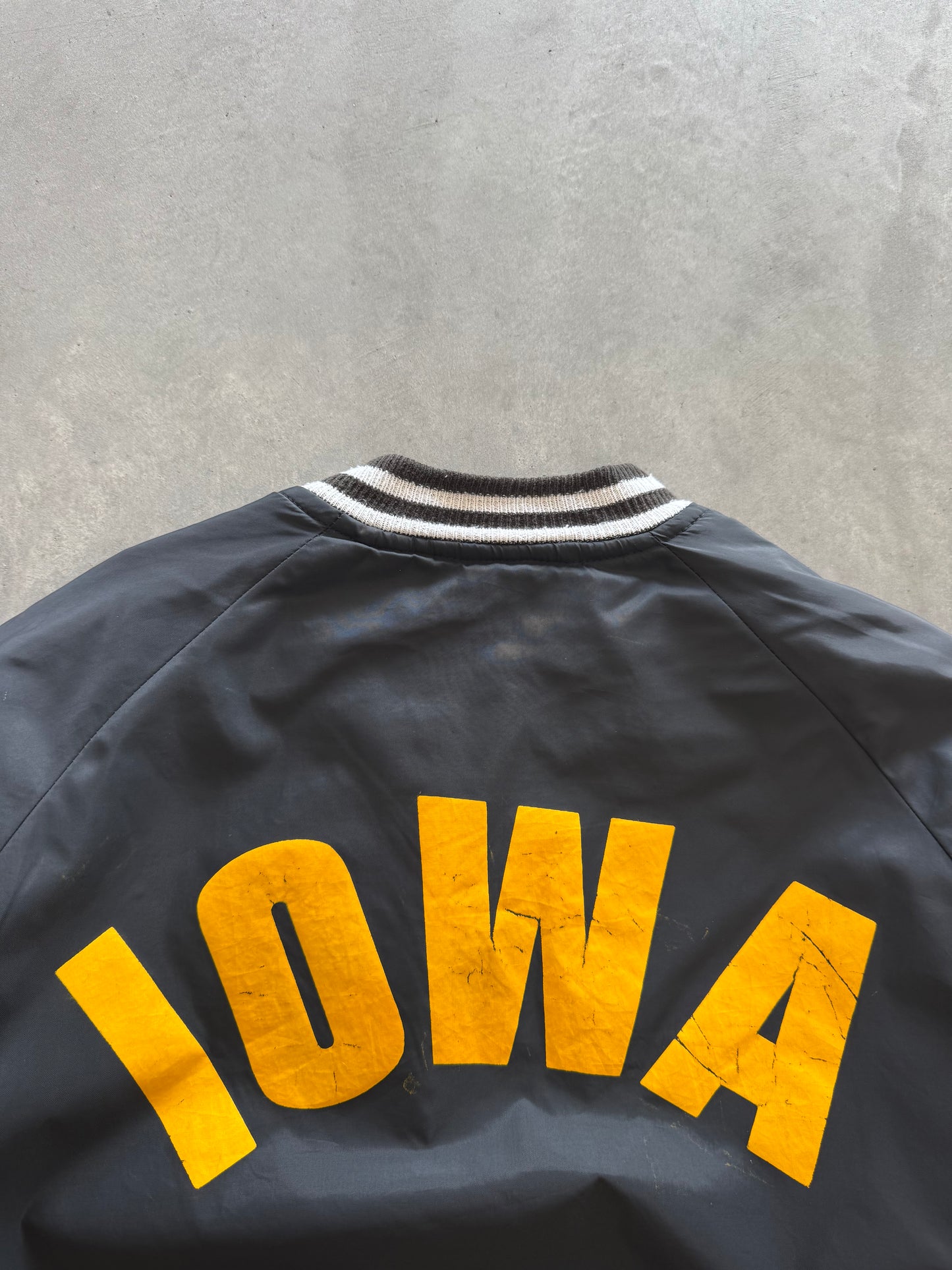 Vintage 90s Iowa Hawkeyes Fleece Lined Bomber Jacket - M