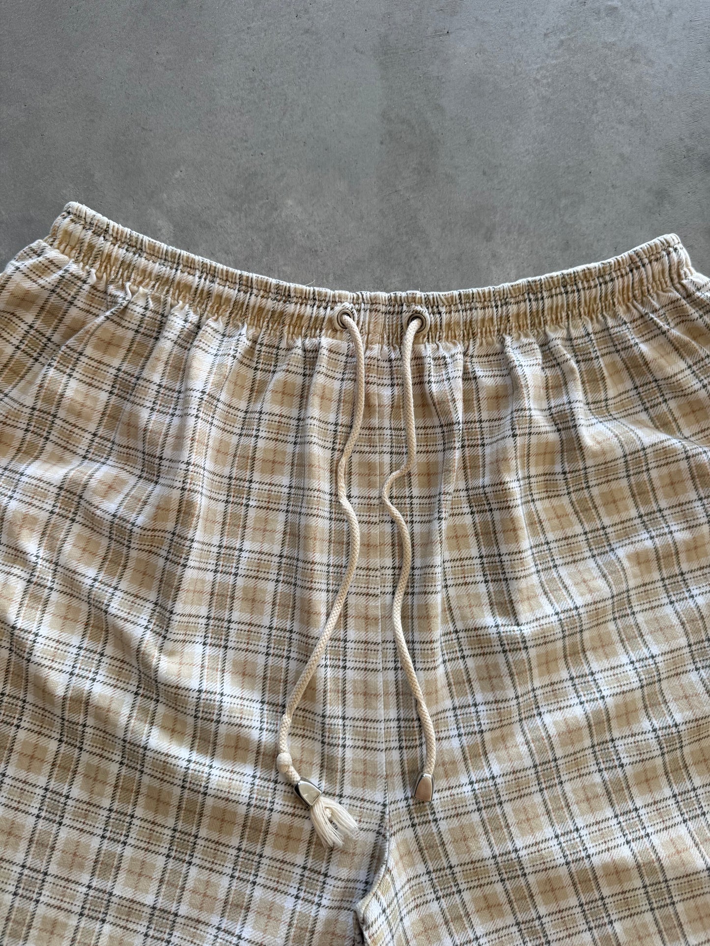 Vintage Plaid Women’s Shorts - XL