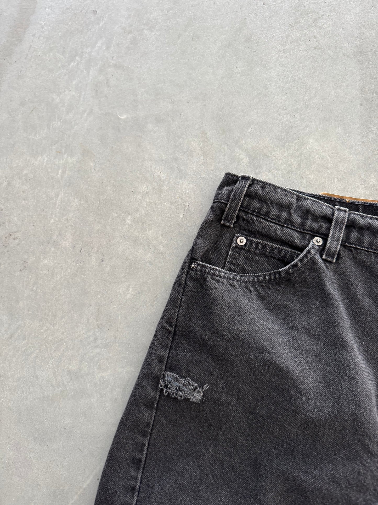 Vintage Levi’s Orange Tab Denim Shorts - 30x8