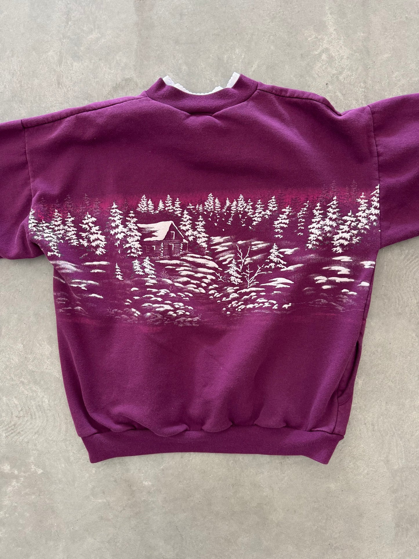 Vintage Winter Scene Sweatshirt - XL
