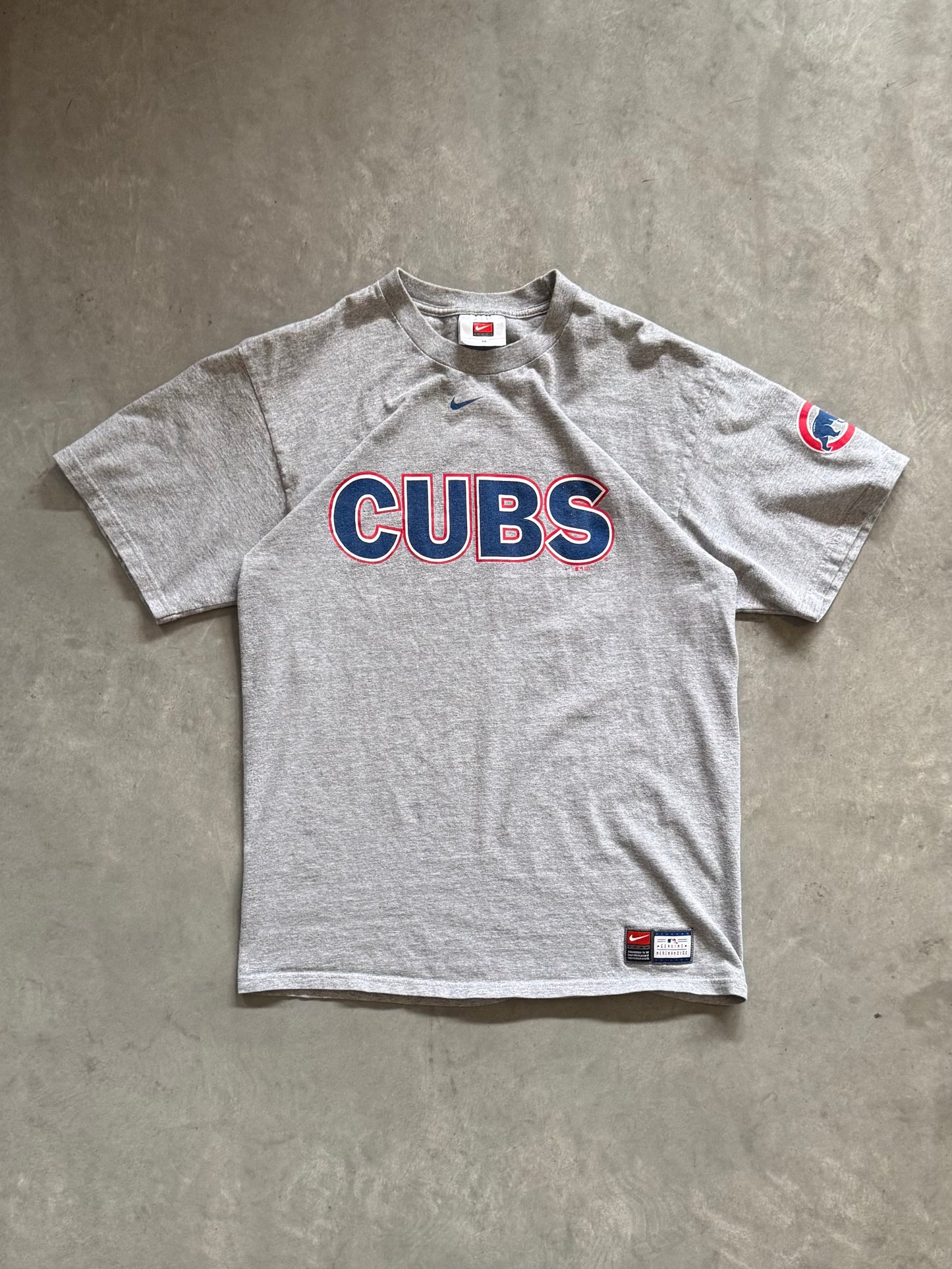 Vintage 90s Nike Chicago Cubs Tee - M