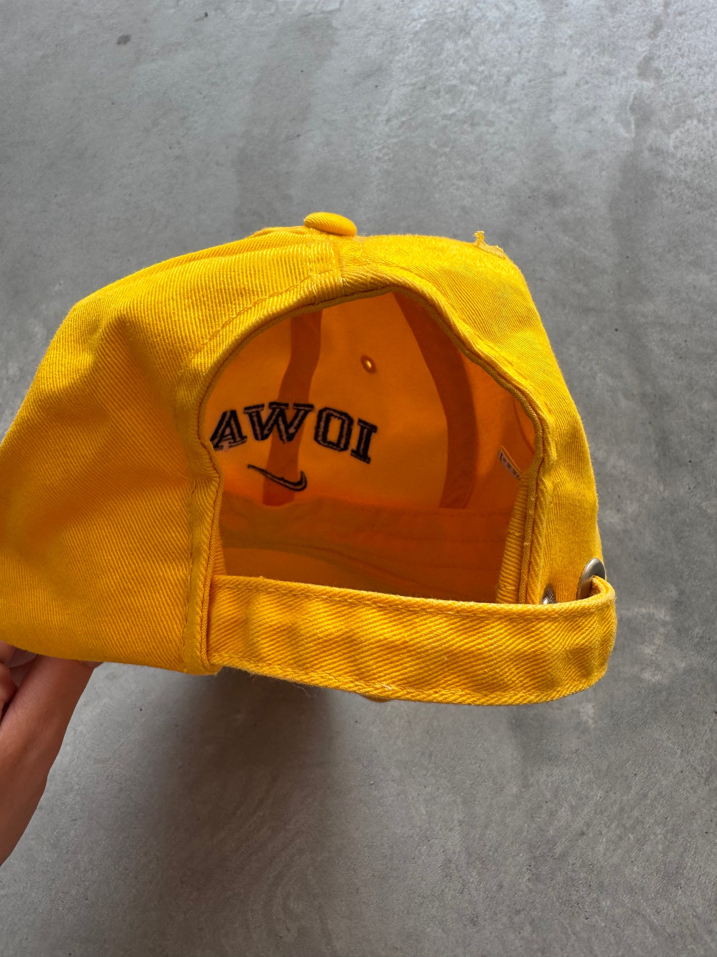 Vintage 90s Nike Iowa Hawkeyes Hat